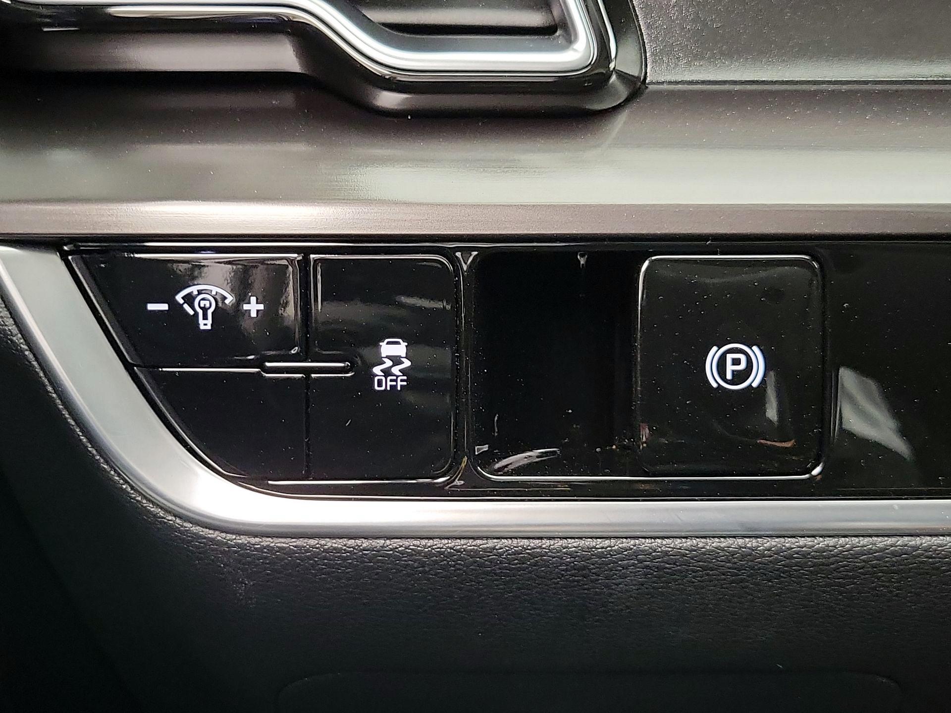 Thumbnail: 2024 Kia Sportage - 13