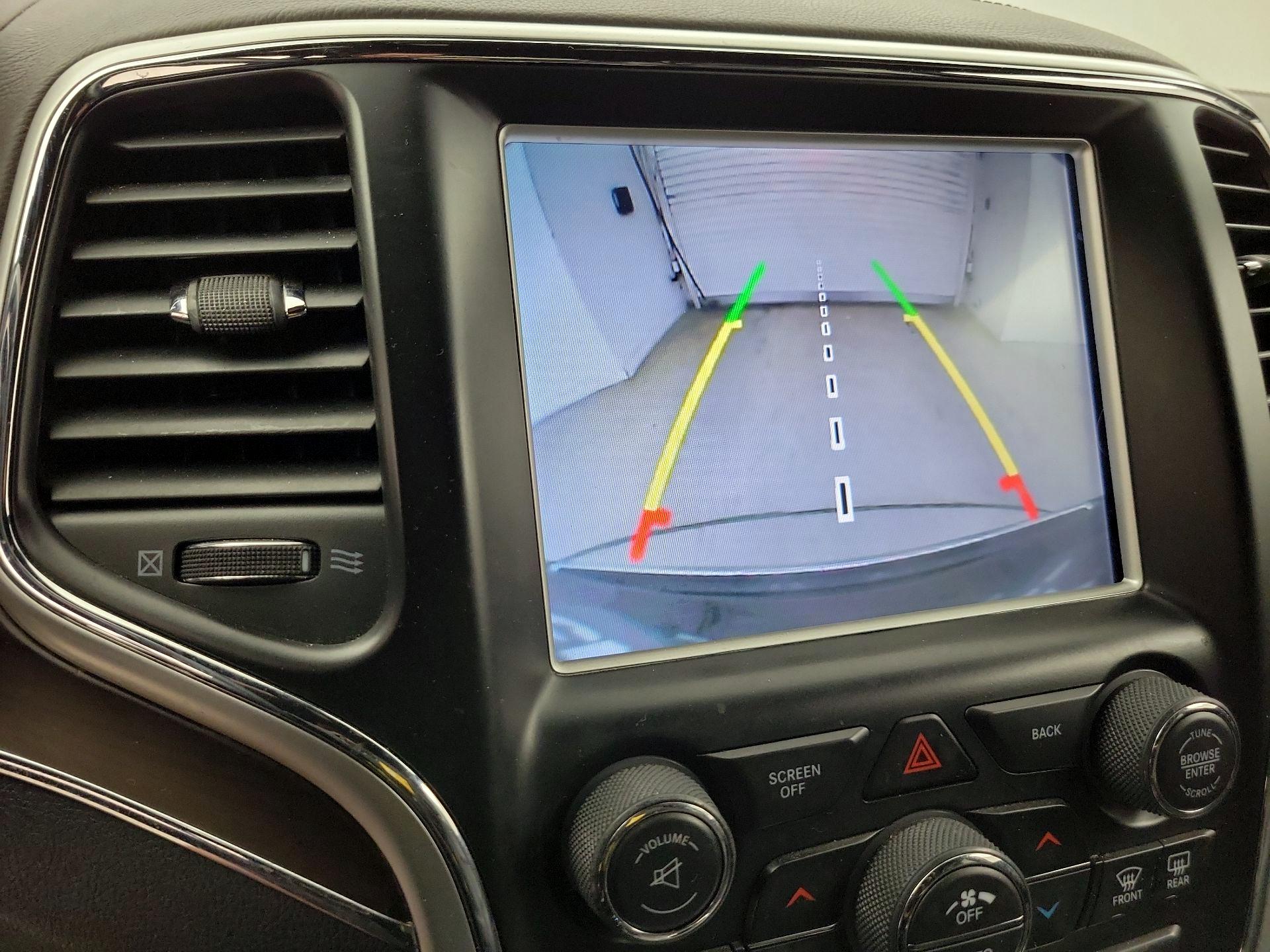 Thumbnail: 2014 Jeep Grand Cherokee - 15