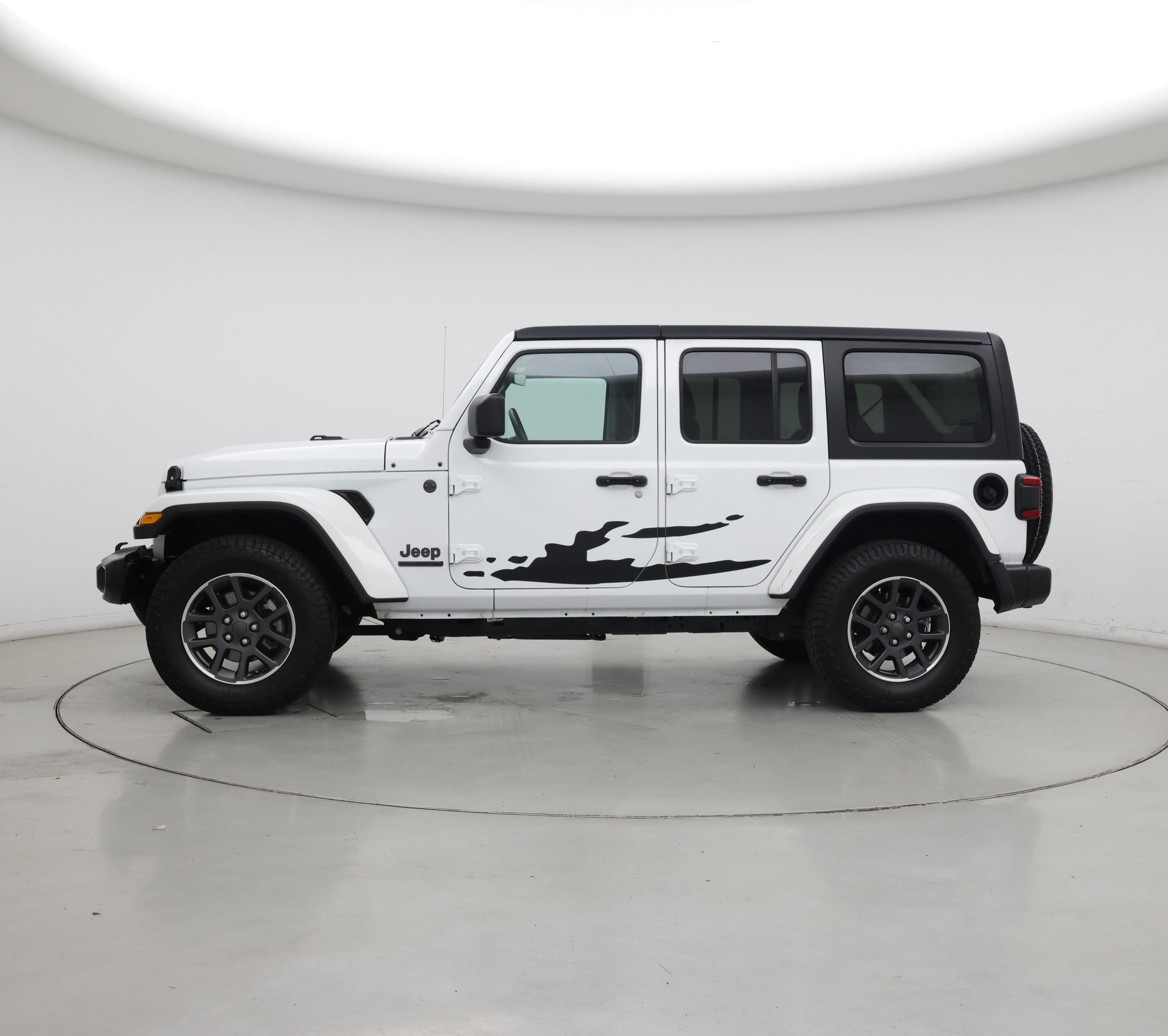 Thumbnail: 2021 Jeep Wrangler - 3