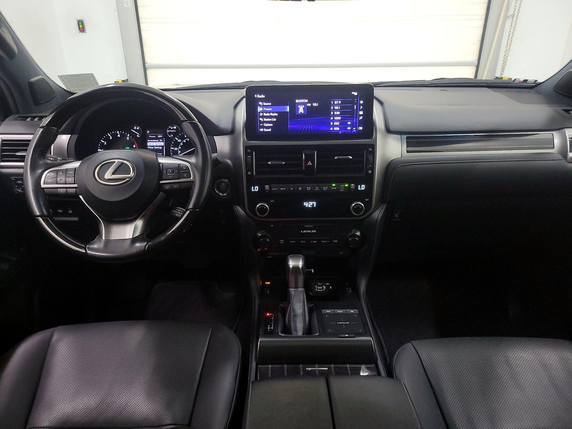 Thumbnail: 2023 Lexus GX - 9