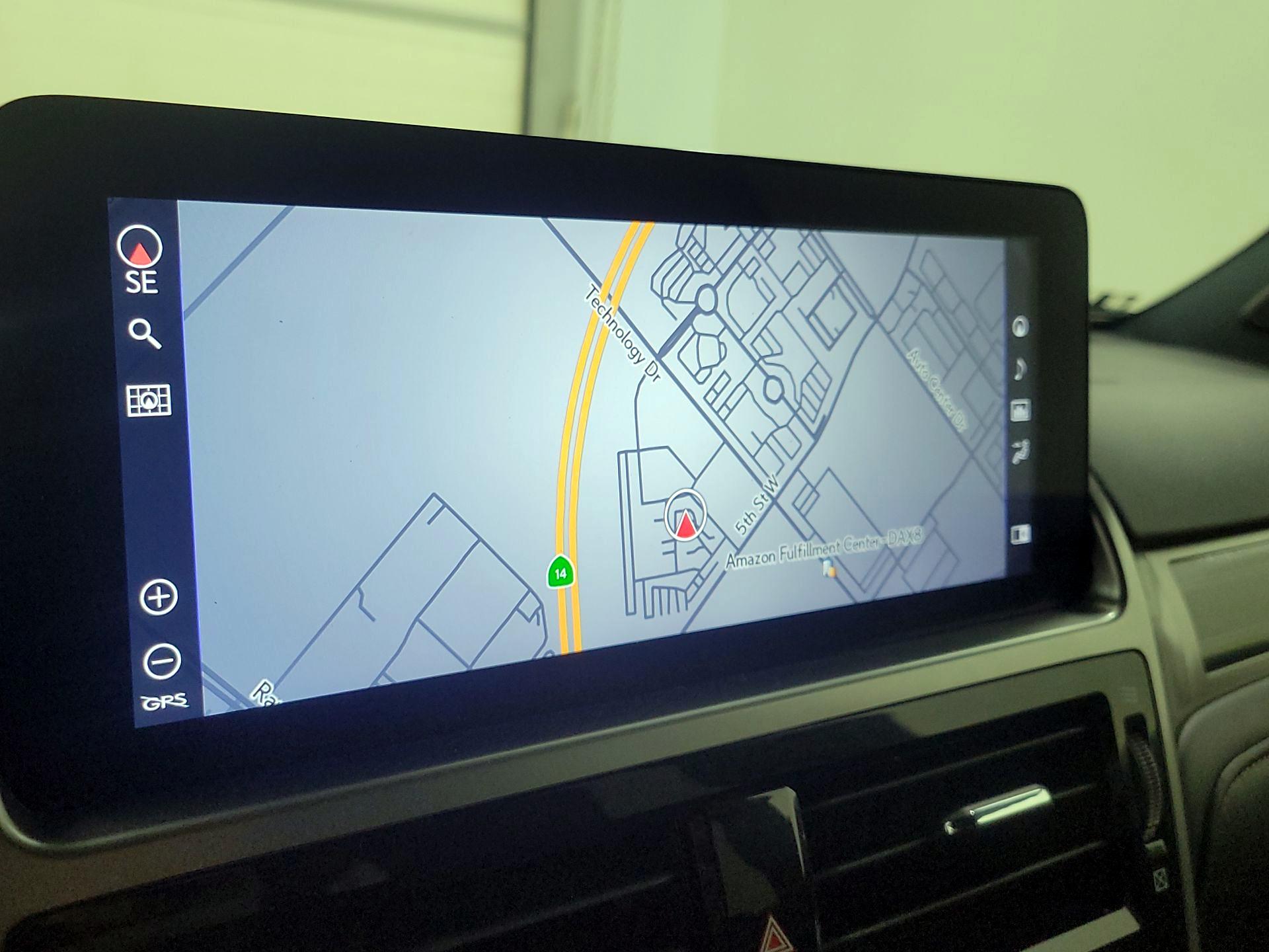 Thumbnail: 2023 Lexus GX - 14