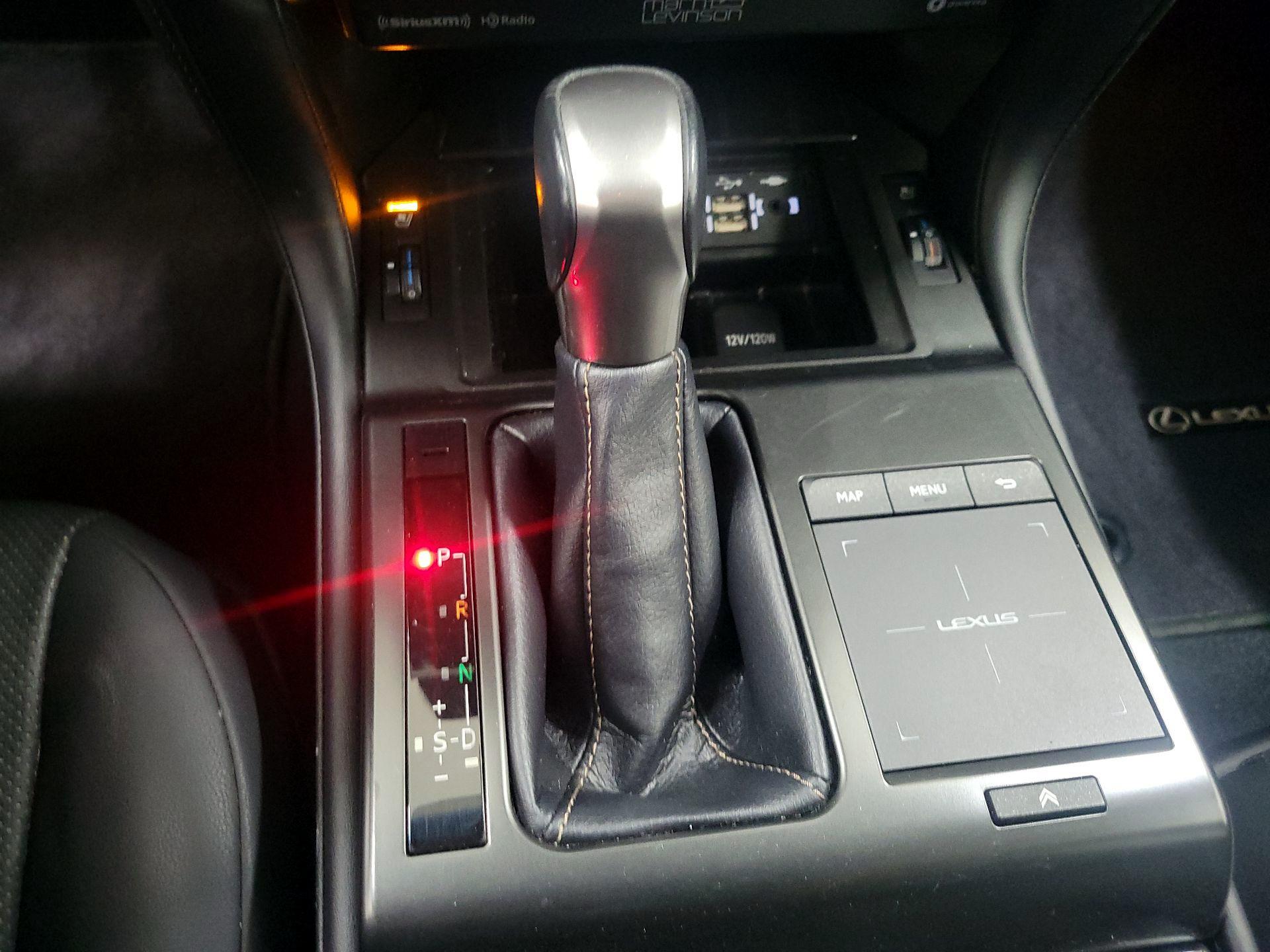 Thumbnail: 2023 Lexus GX - 18