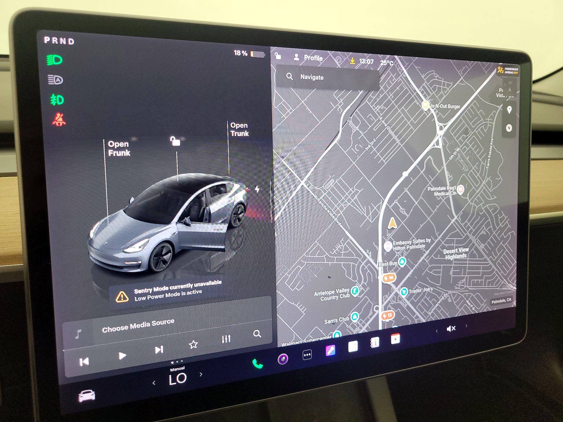 Thumbnail: 2022 Tesla Model 3 - 13