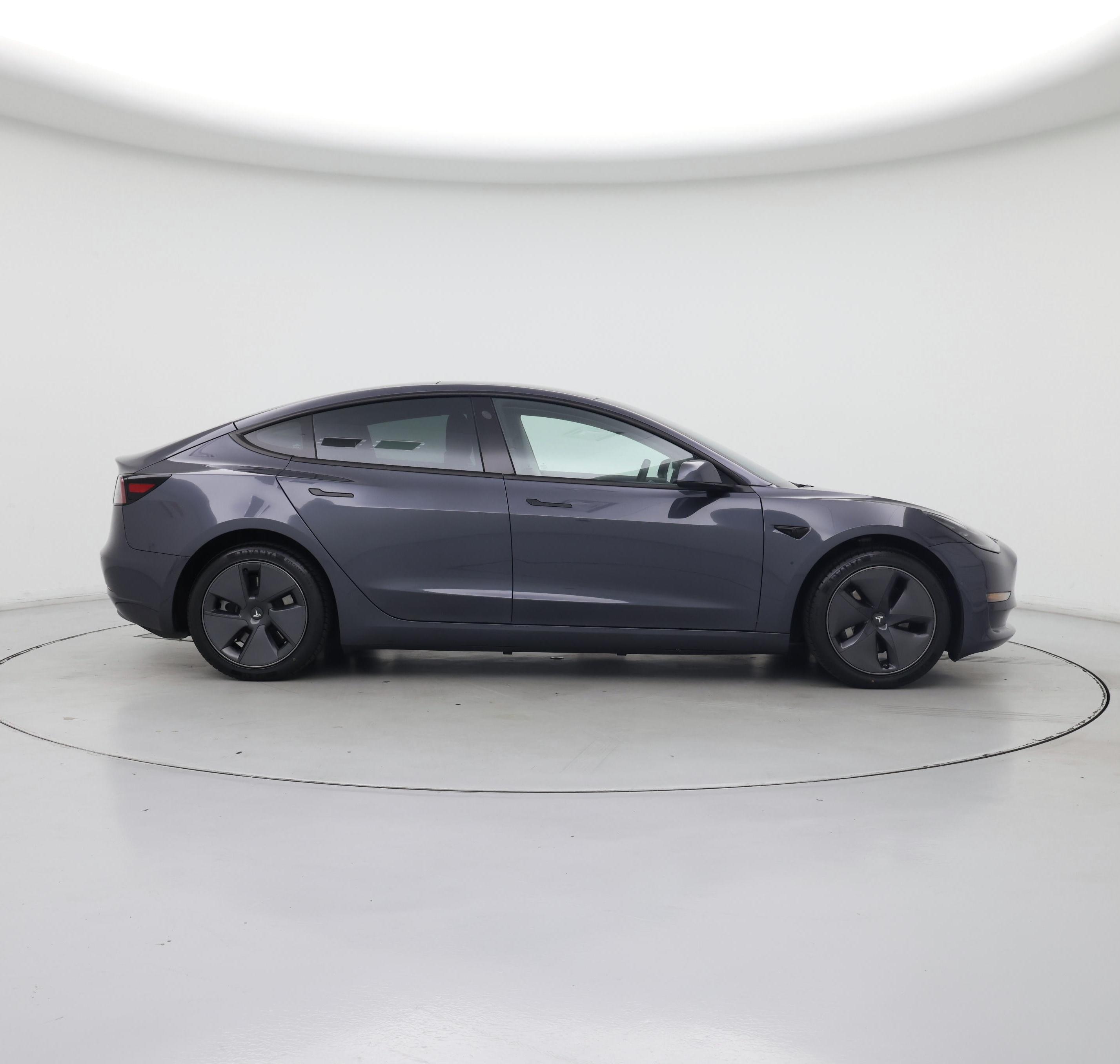Thumbnail: 2022 Tesla Model 3 - 7