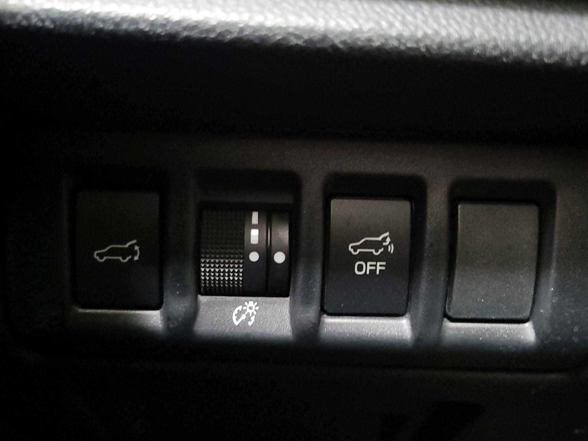 Thumbnail: 2022 Subaru Outback - 13