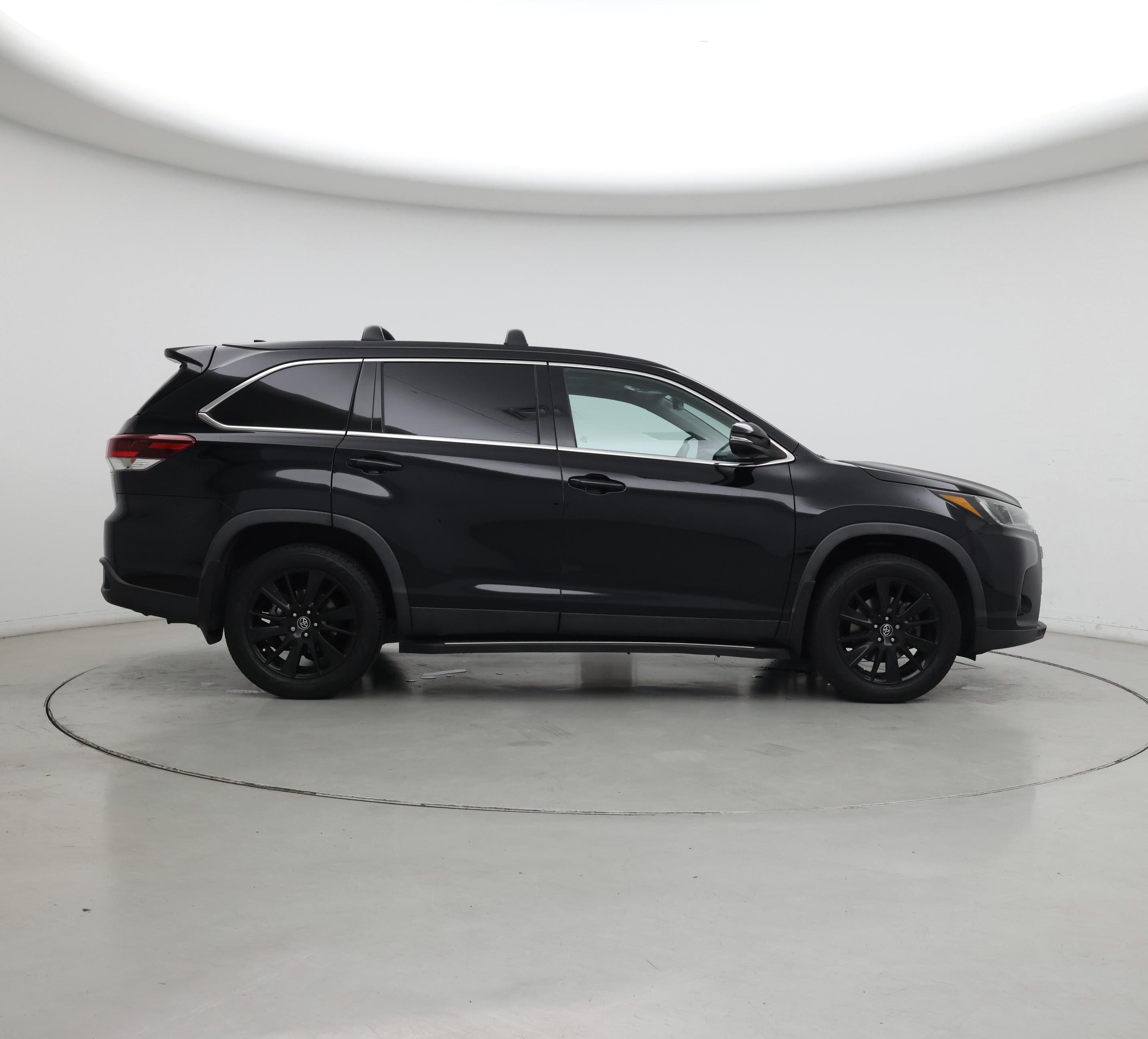 Thumbnail: 2019 Toyota Highlander - 7