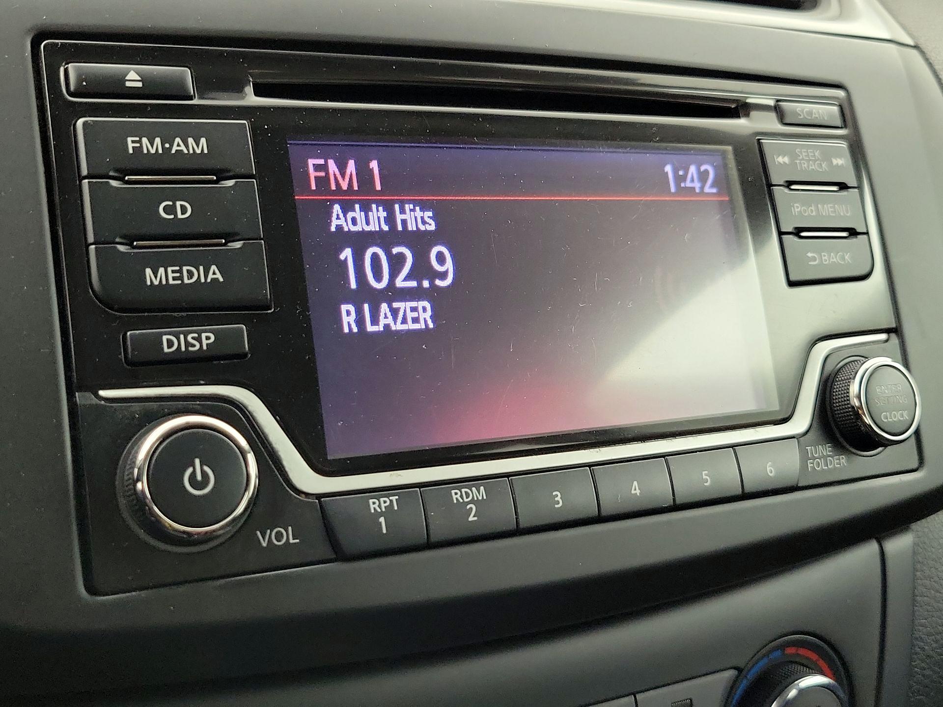 Thumbnail: 2018 Nissan Sentra - 15