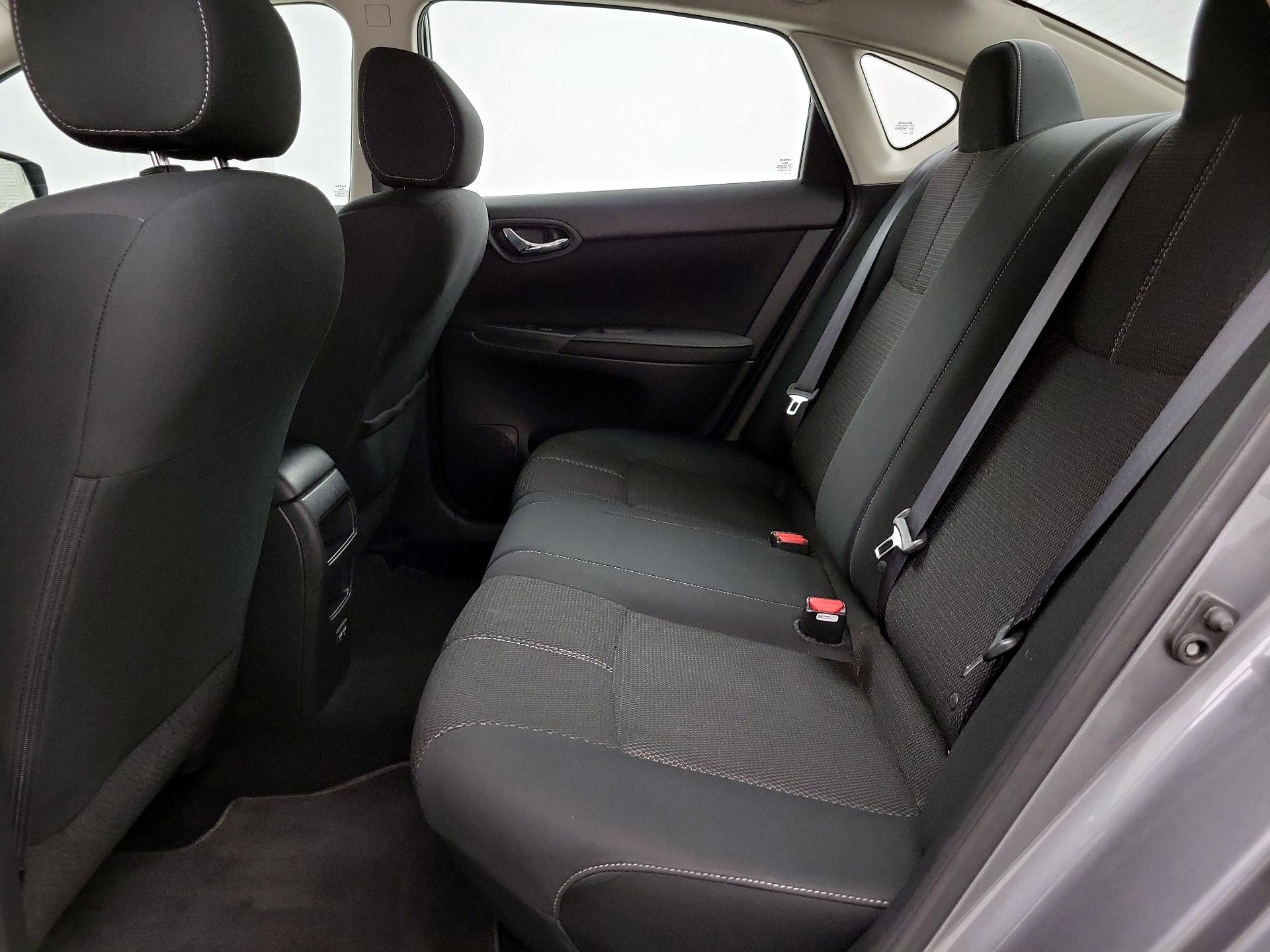 Thumbnail: 2018 Nissan Sentra - 19