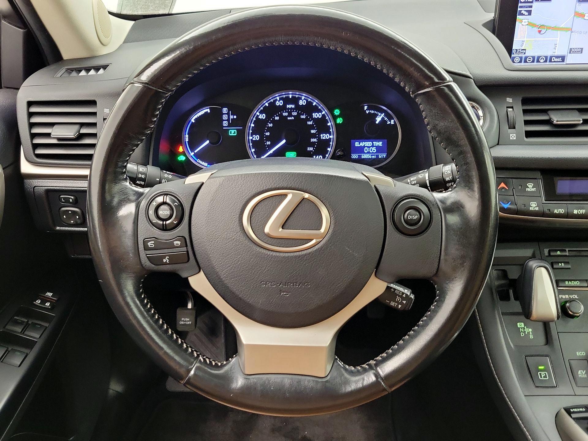 Thumbnail: 2017 Lexus CT - 10