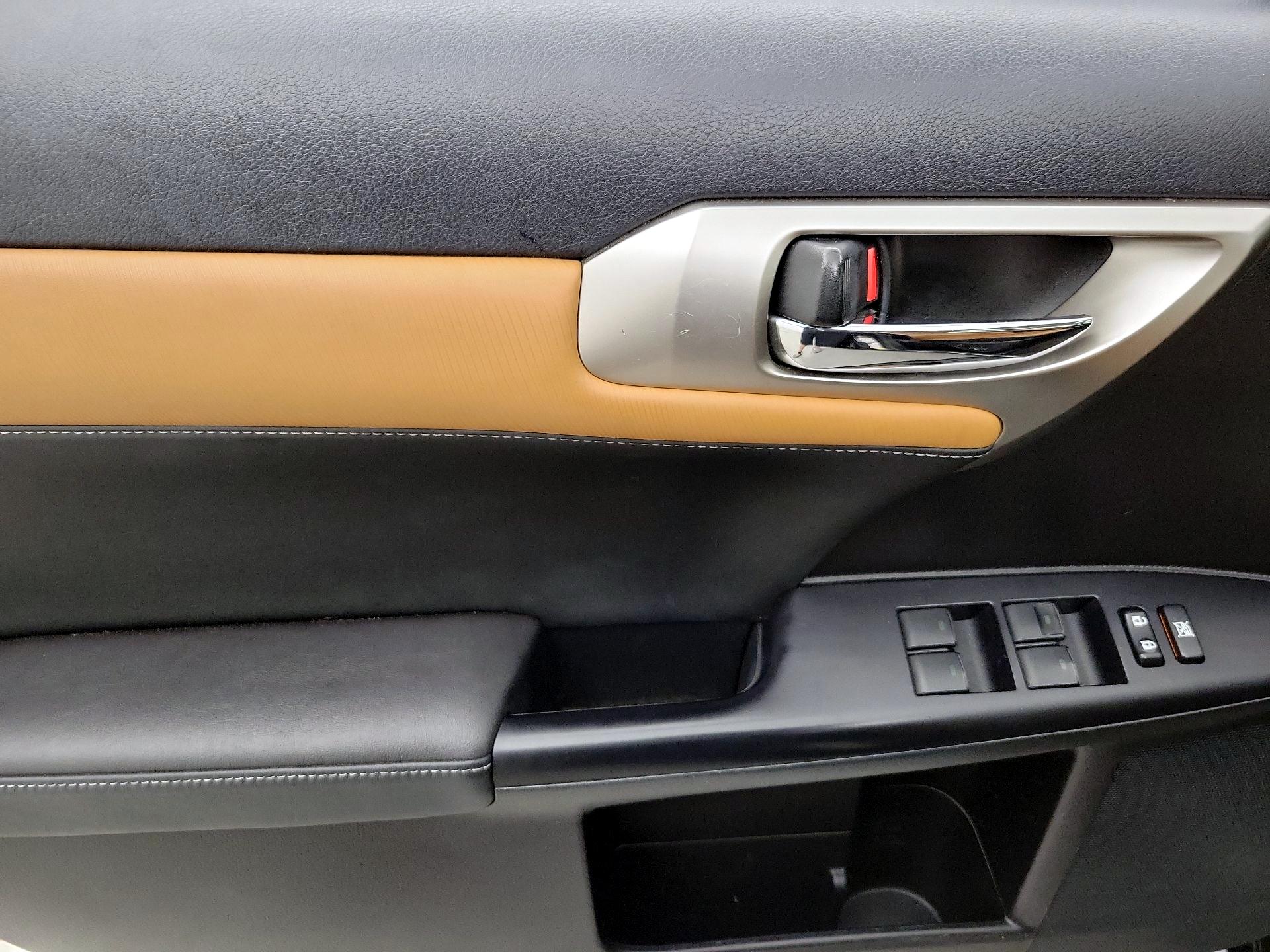 Thumbnail: 2017 Lexus CT - 12