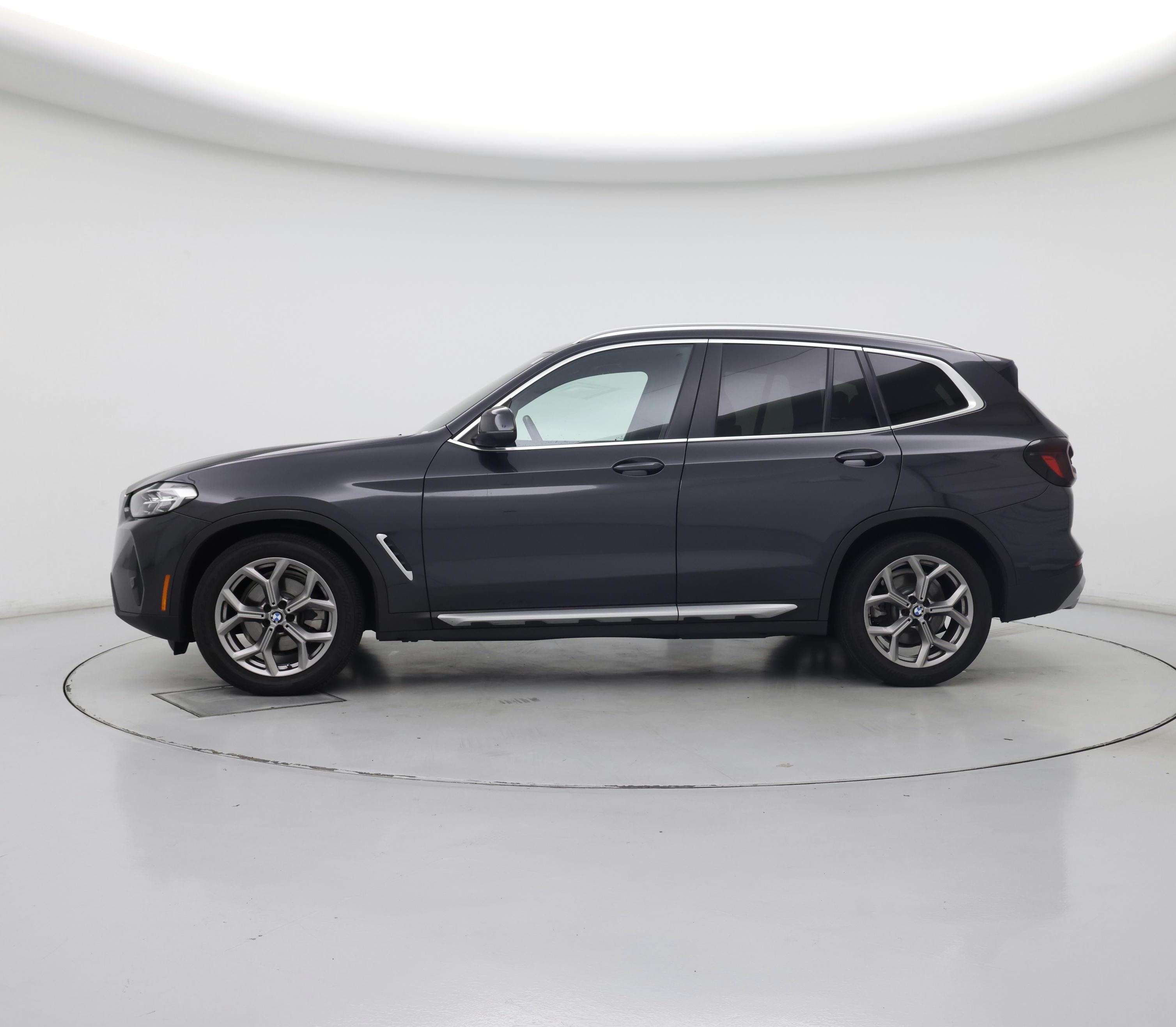 Thumbnail: 2022 BMW X3 - 3