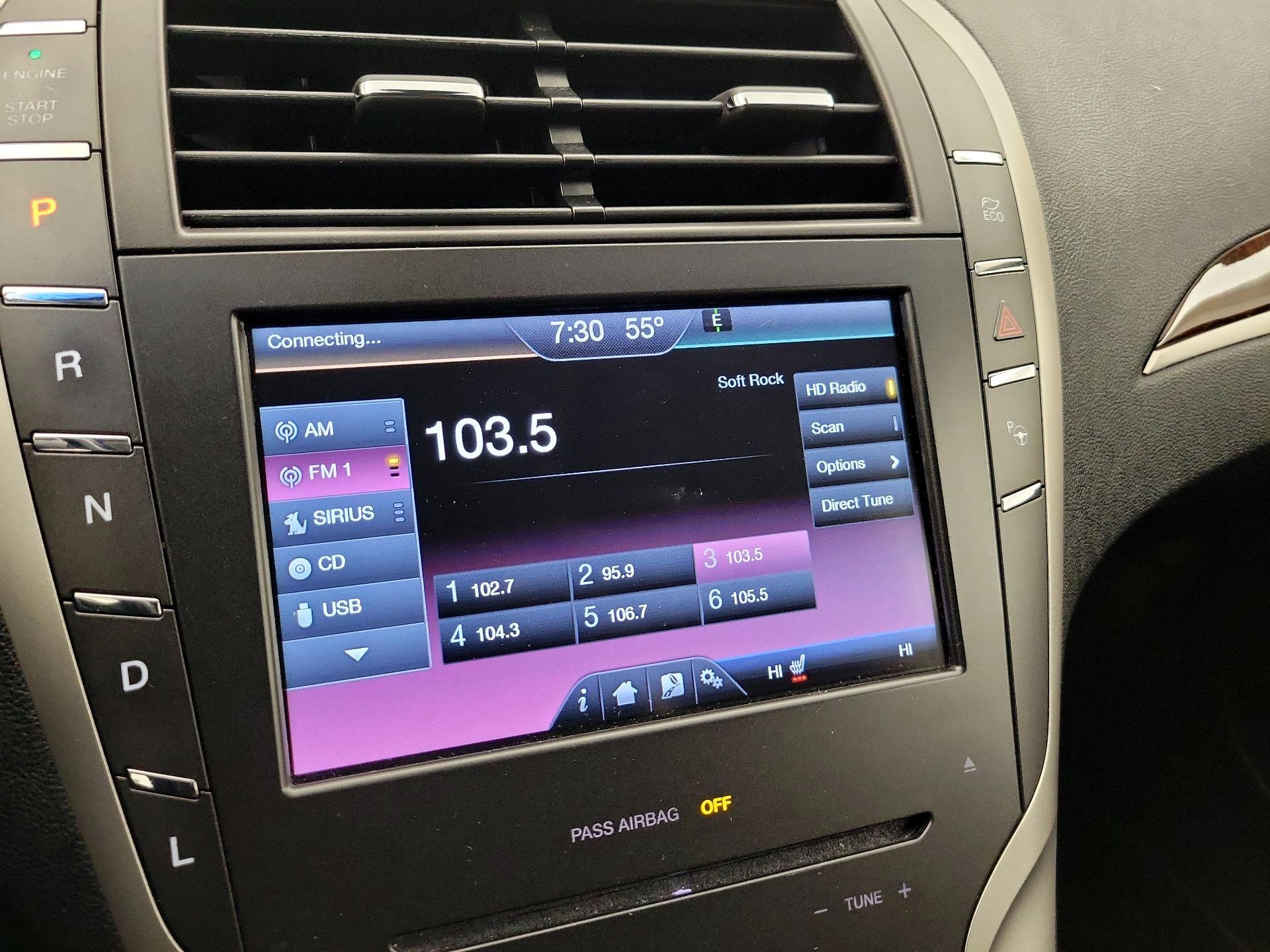 Thumbnail: 2016 Lincoln MKZ - 15