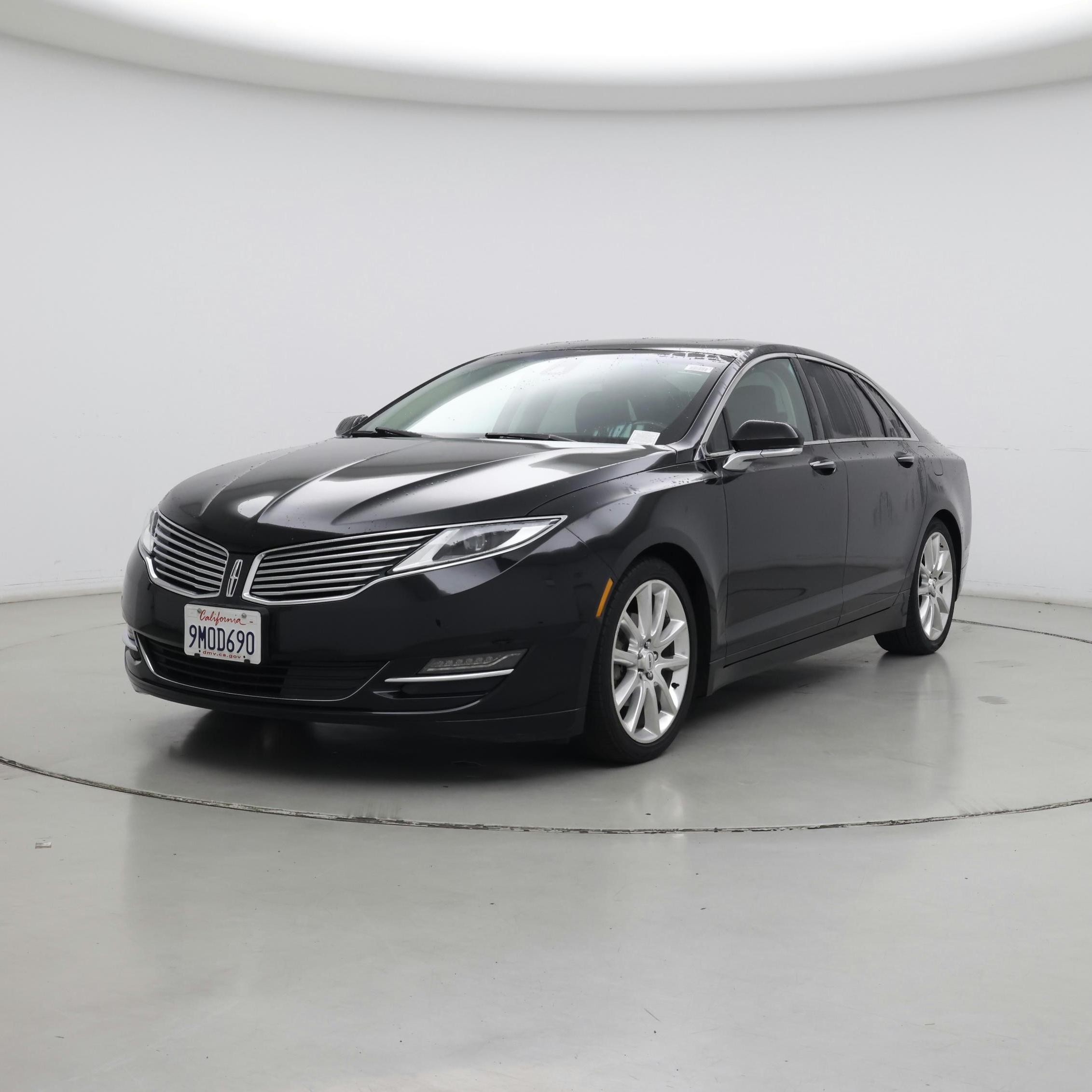 Thumbnail: 2016 Lincoln MKZ - 4