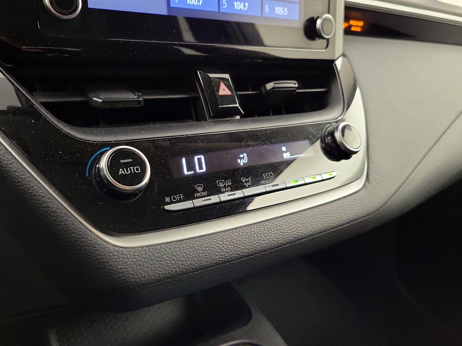 Thumbnail: 2020 Toyota Corolla - 16