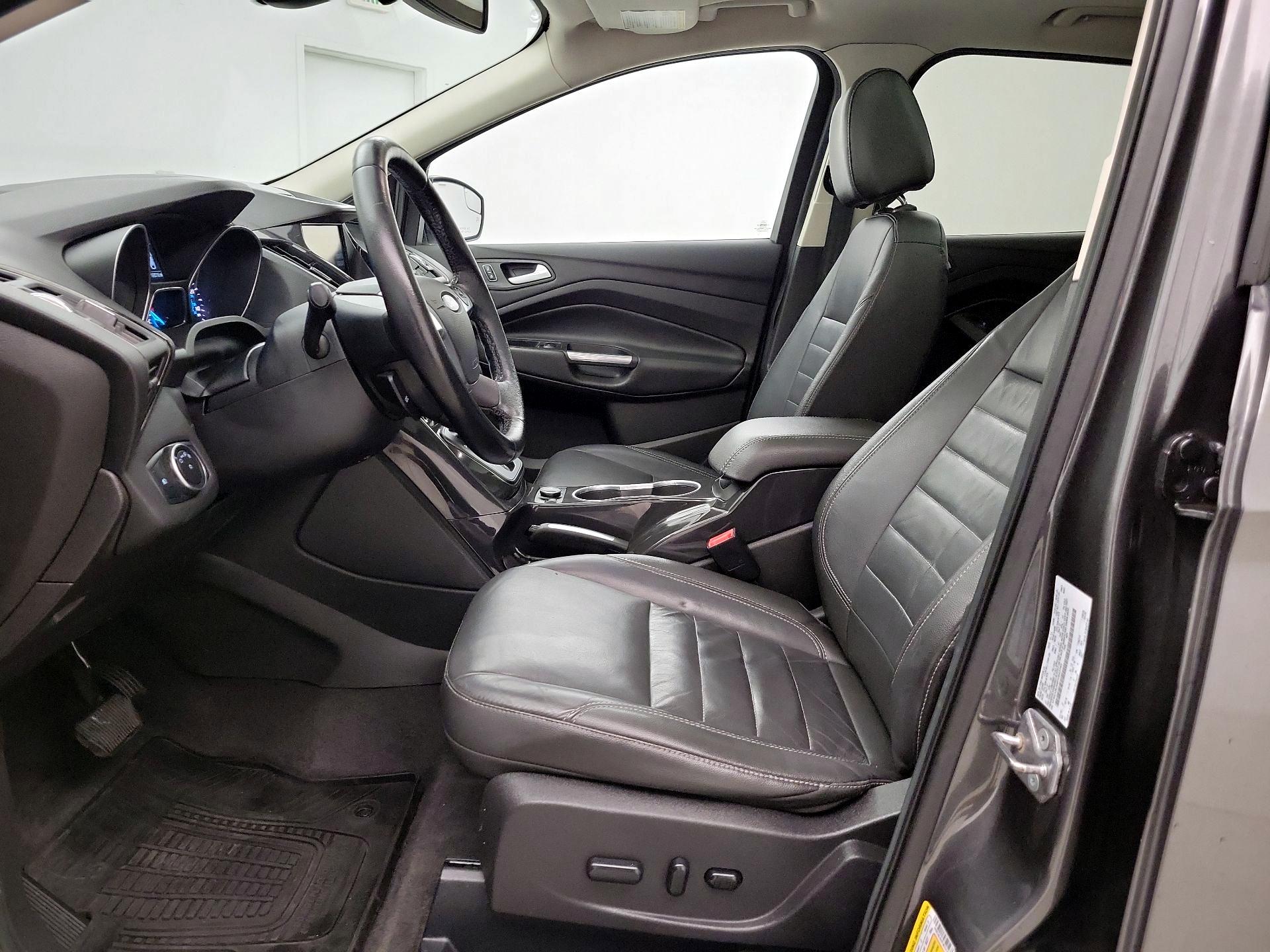 Thumbnail: 2015 Ford Escape - 11