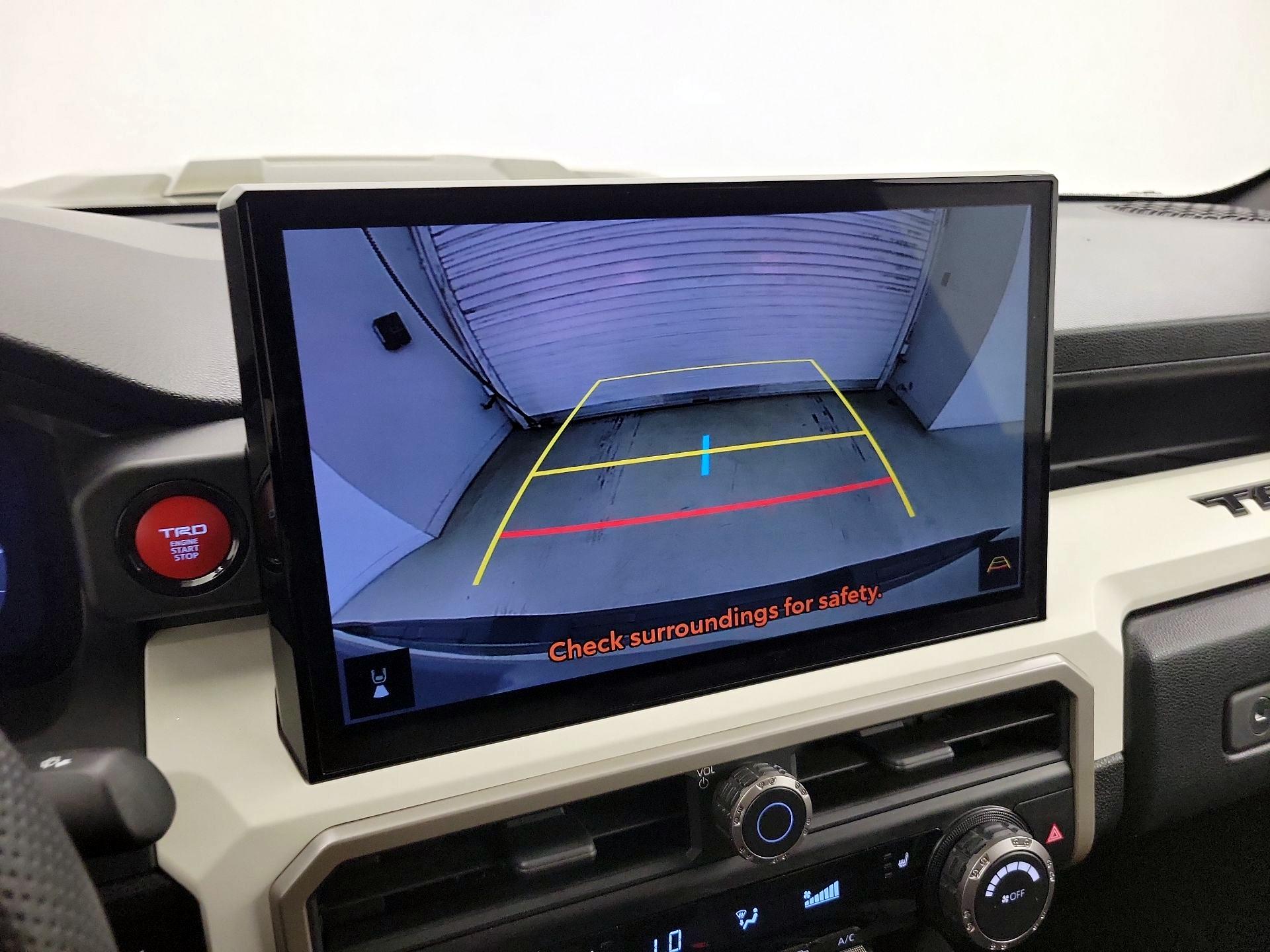 Thumbnail: 2024 Toyota Tacoma - 14