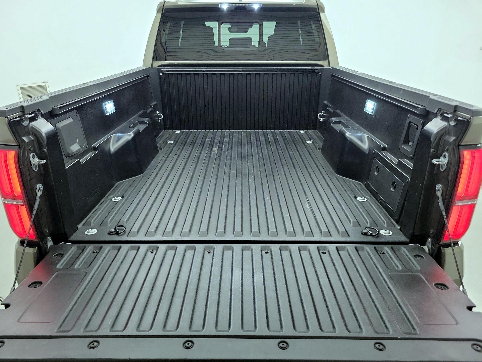 Thumbnail: 2024 Toyota Tacoma - 20