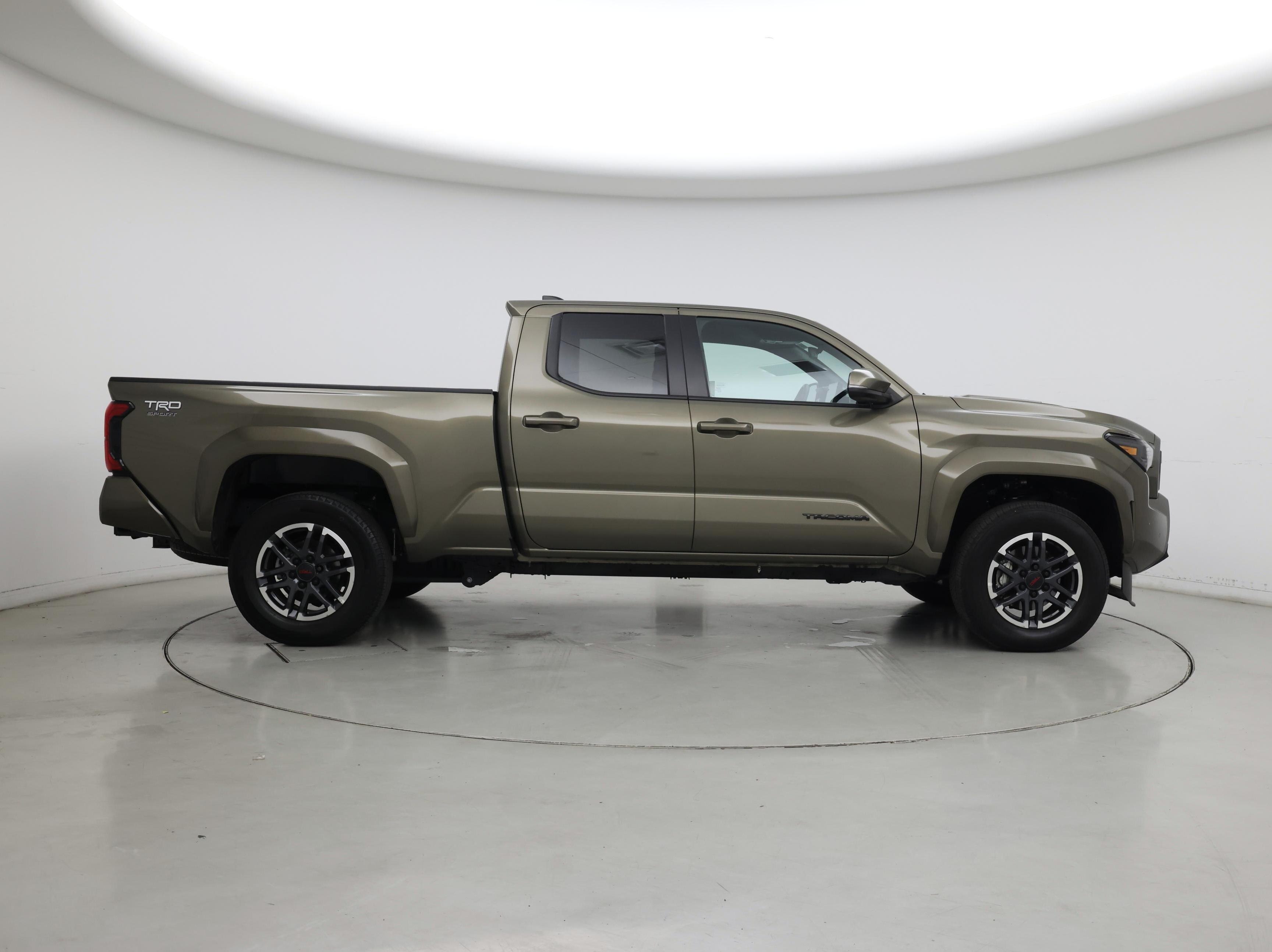 Thumbnail: 2024 Toyota Tacoma - 7