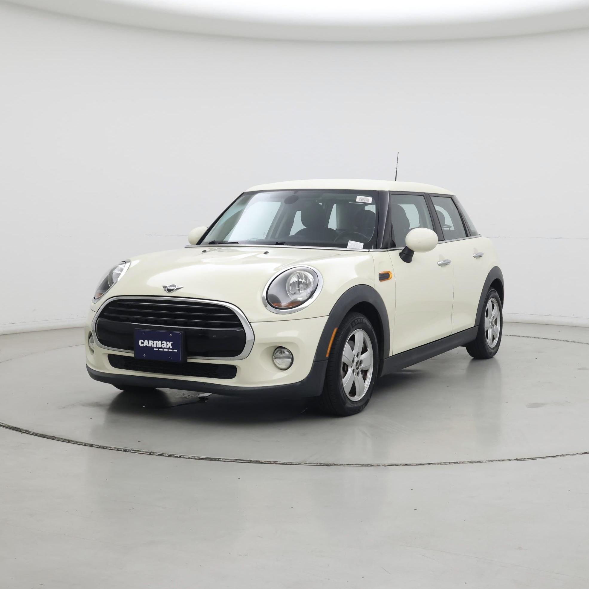 Thumbnail: 2019 MINI Cooper Hardtop - 4
