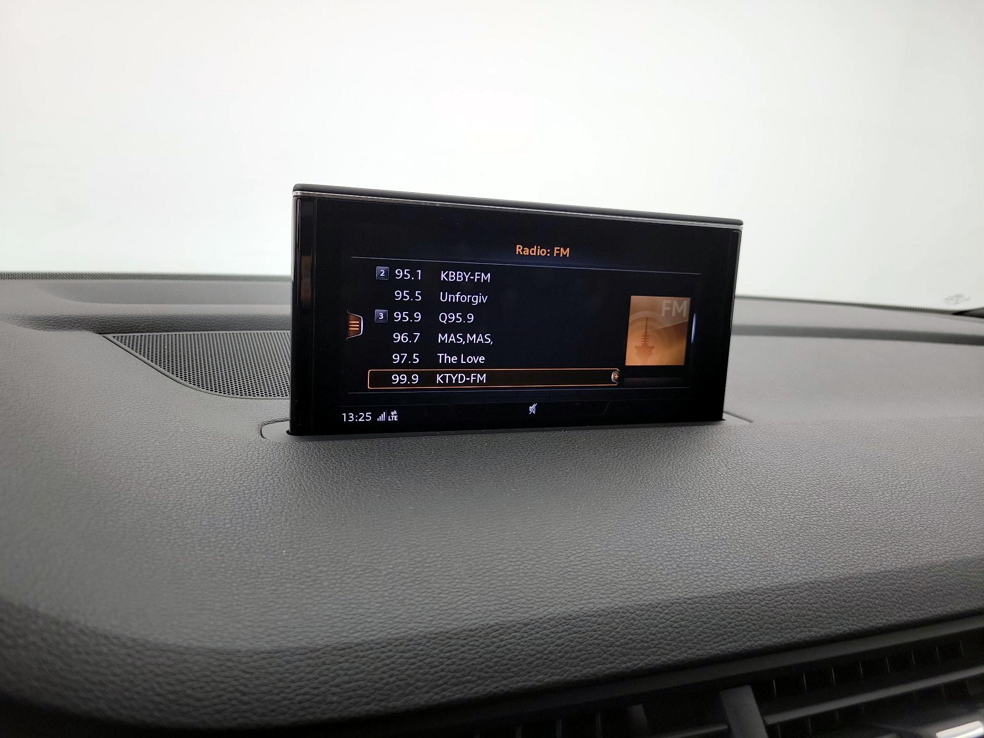 Thumbnail: 2019 Audi Q7 - 16