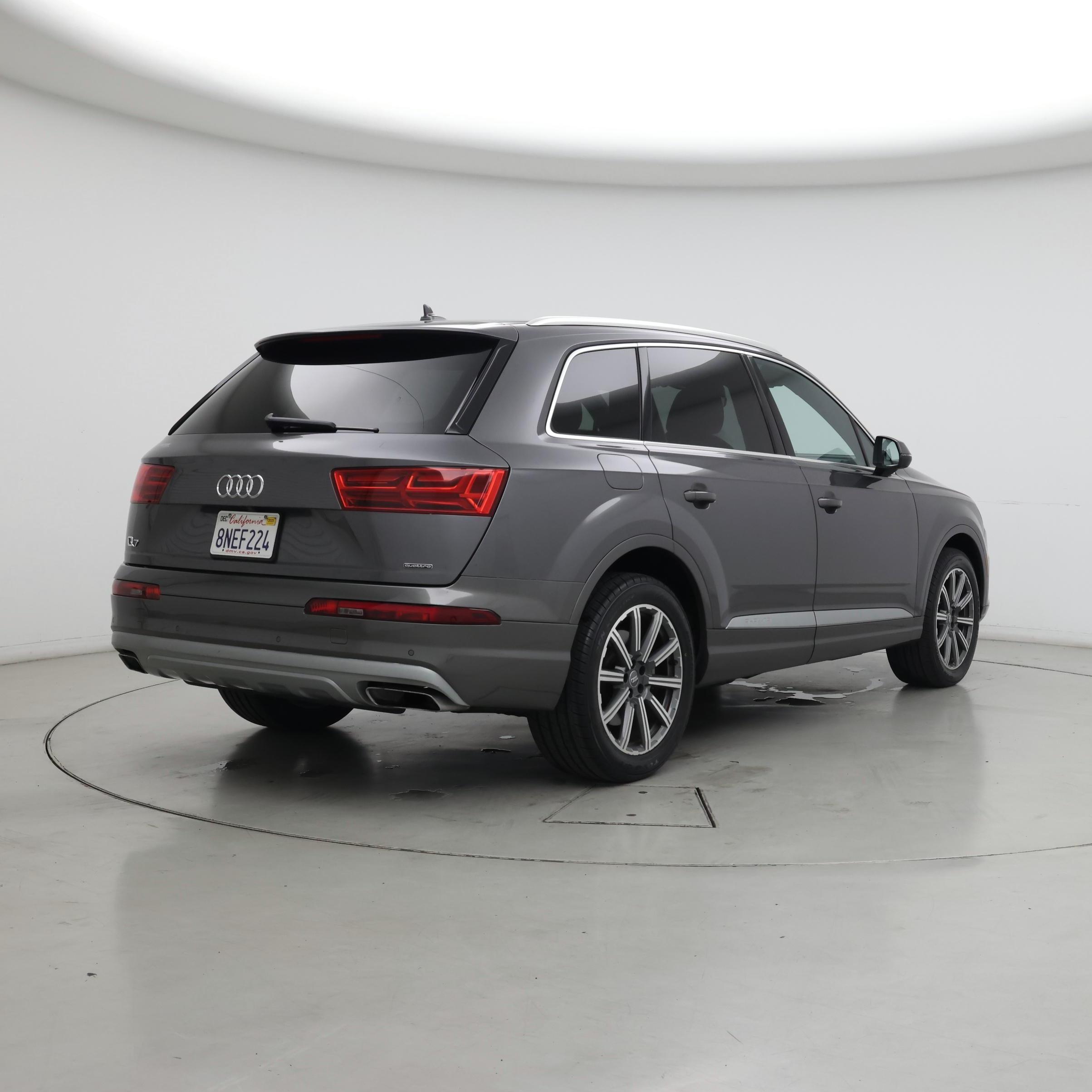 Thumbnail: 2019 Audi Q7 - 8