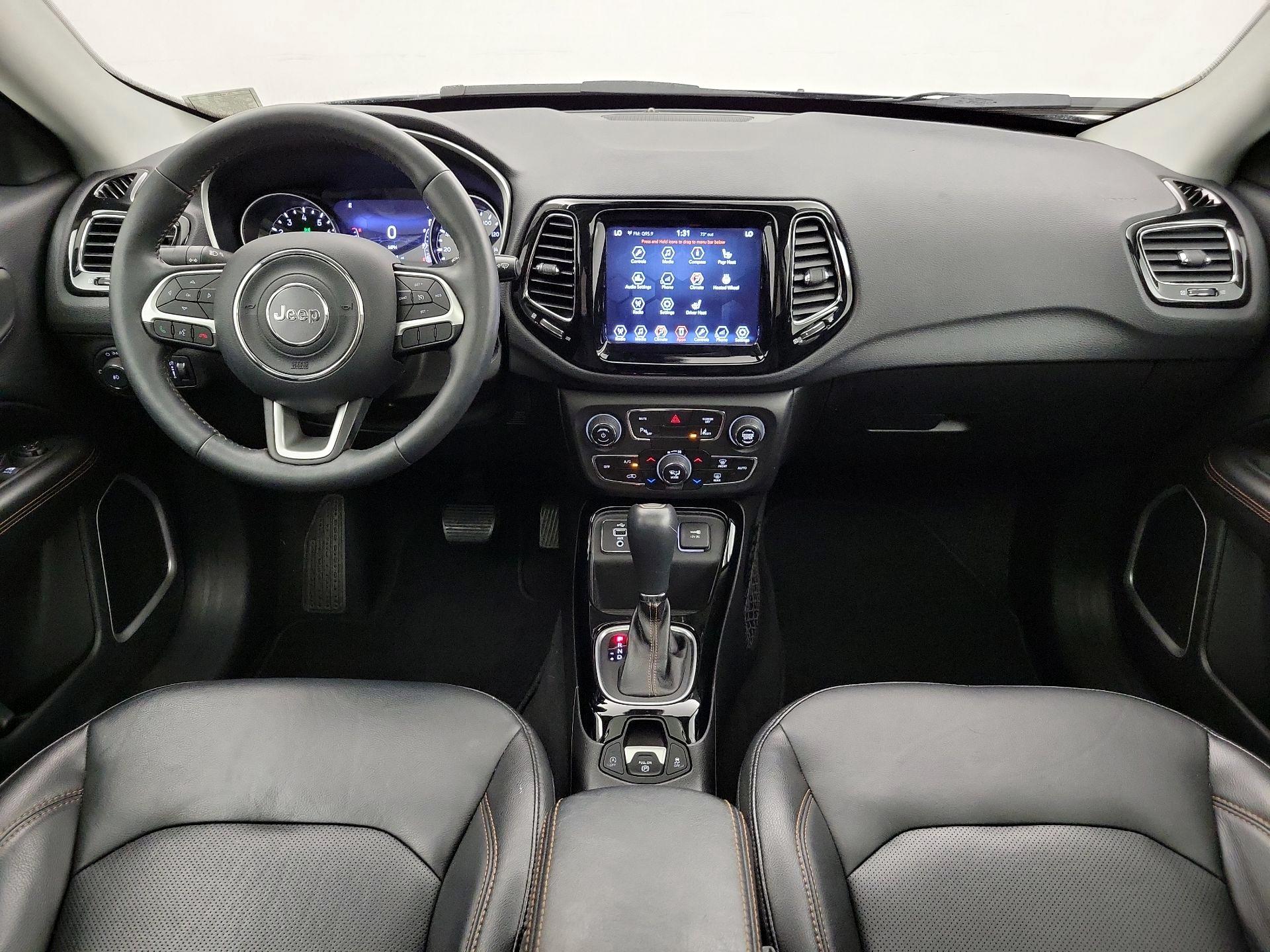 Thumbnail: 2018 Jeep Compass - 9