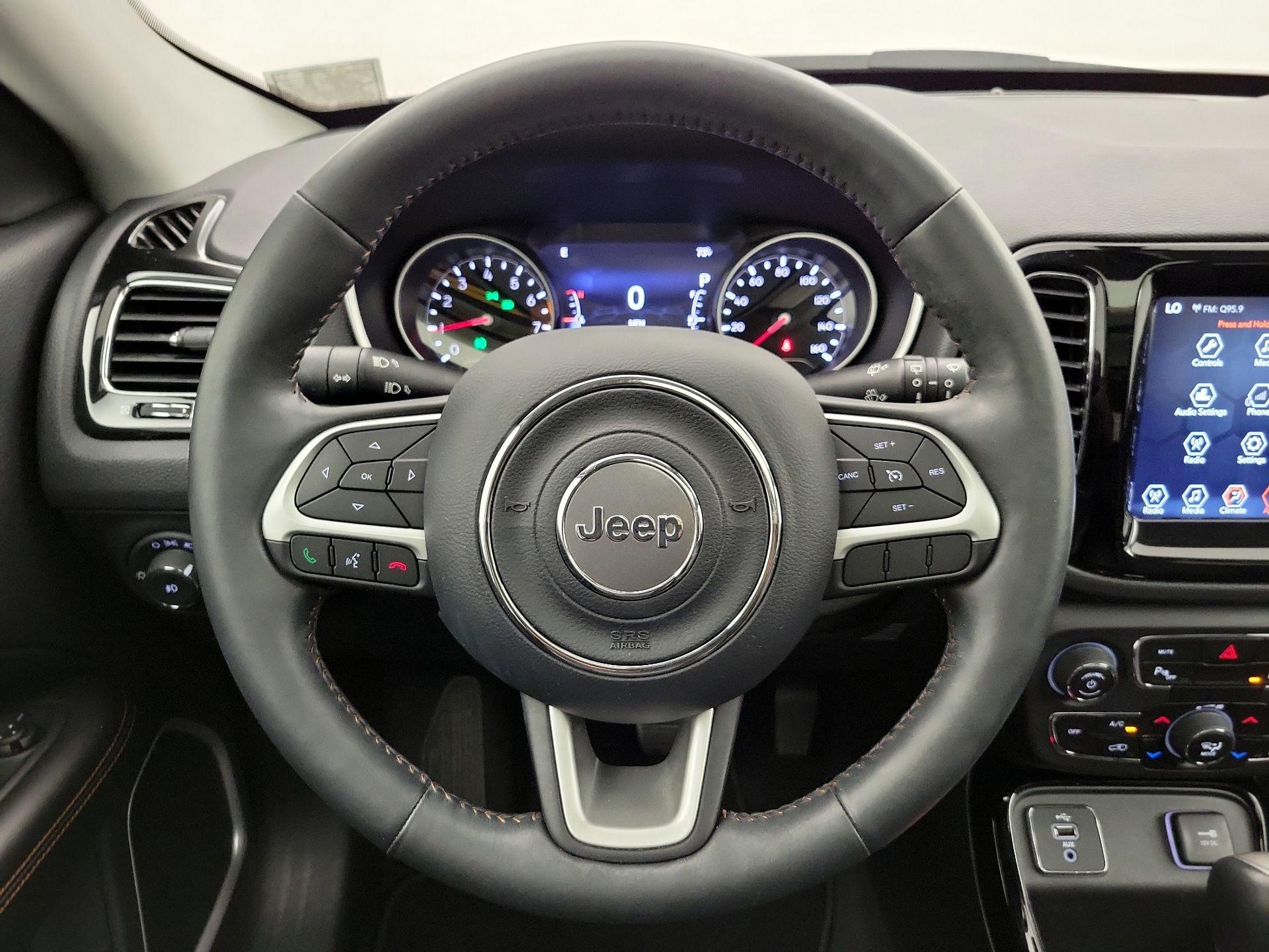 Thumbnail: 2018 Jeep Compass - 10