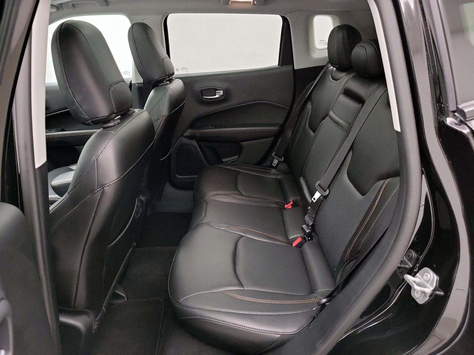 Thumbnail: 2018 Jeep Compass - 20