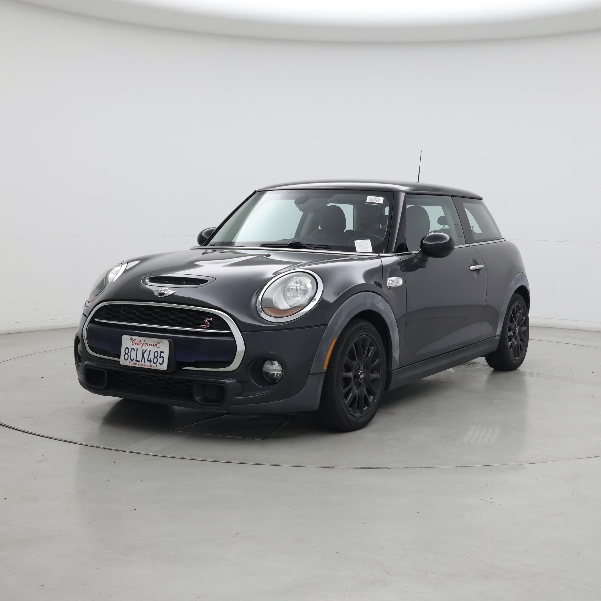 Thumbnail: 2015 MINI Cooper Hardtop - 4