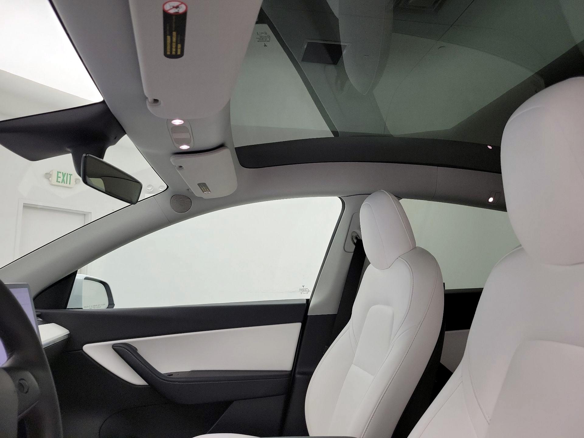 Thumbnail: 2021 Tesla Model Y - 18