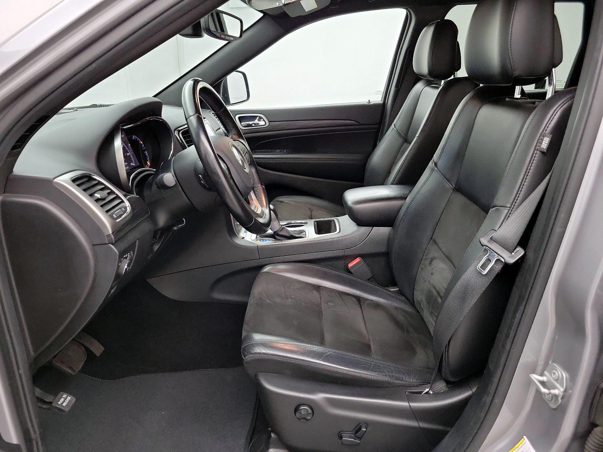 Thumbnail: 2019 Jeep Grand Cherokee - 11