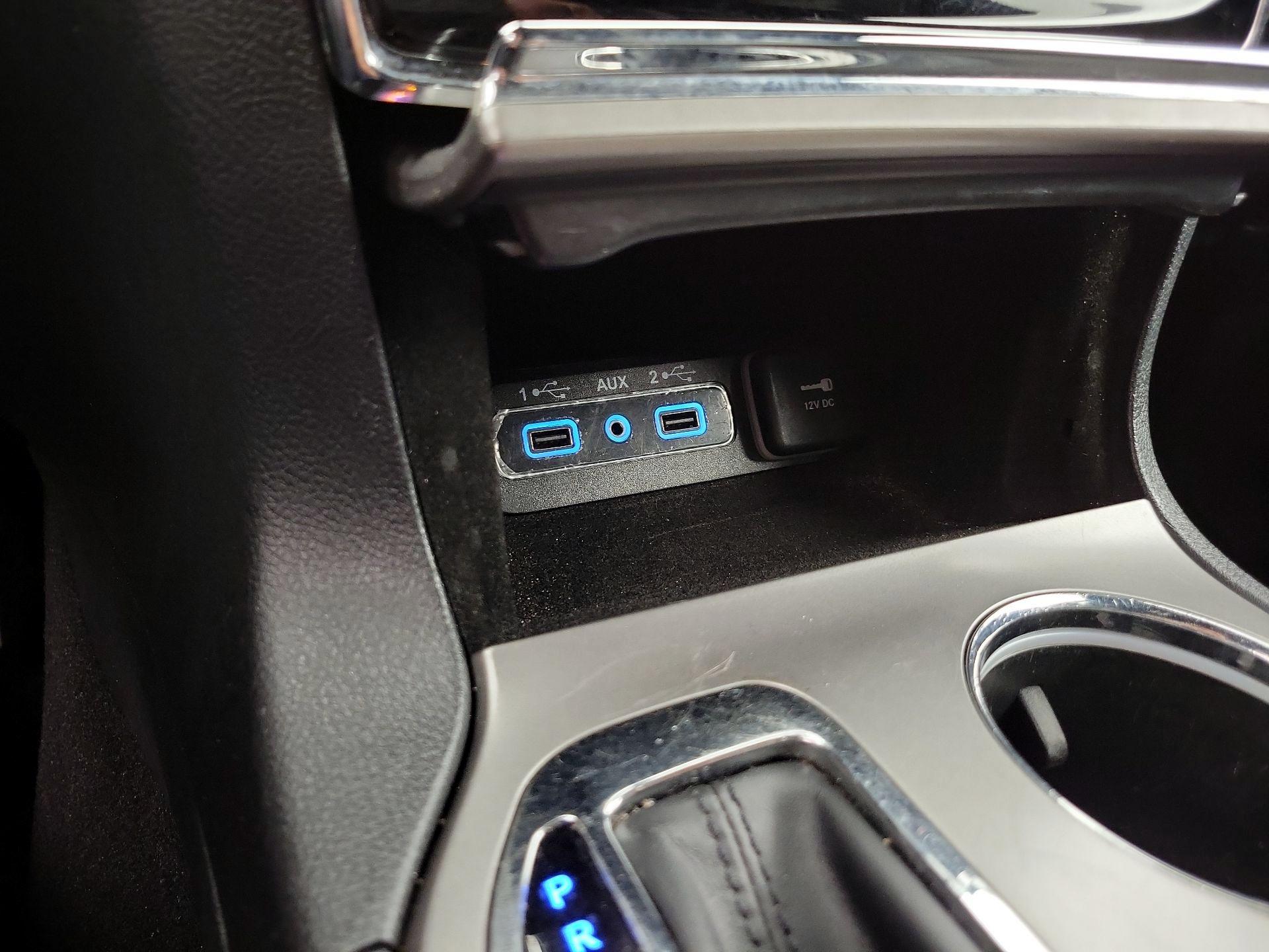 Thumbnail: 2019 Jeep Grand Cherokee - 19