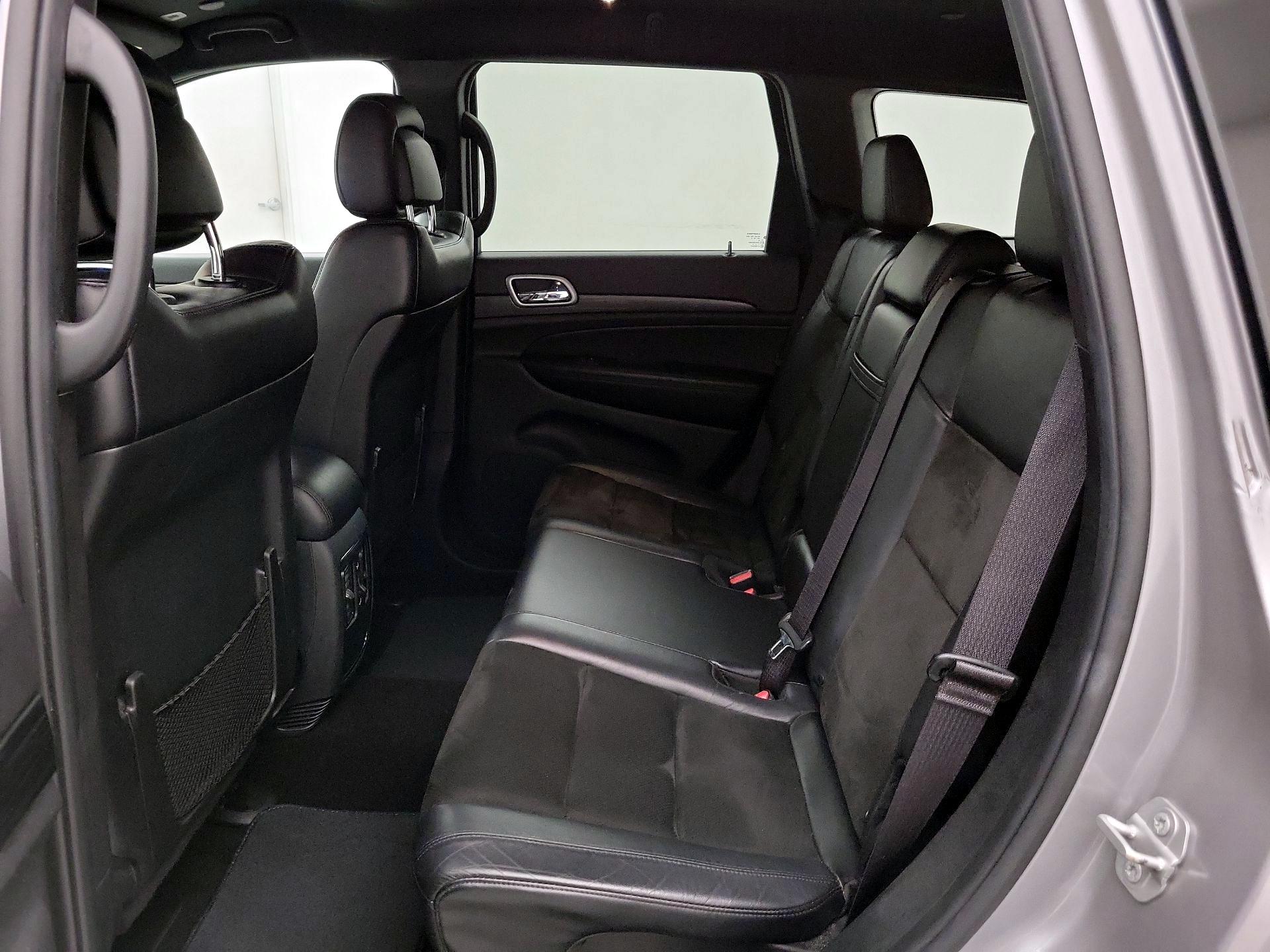 Thumbnail: 2019 Jeep Grand Cherokee - 20