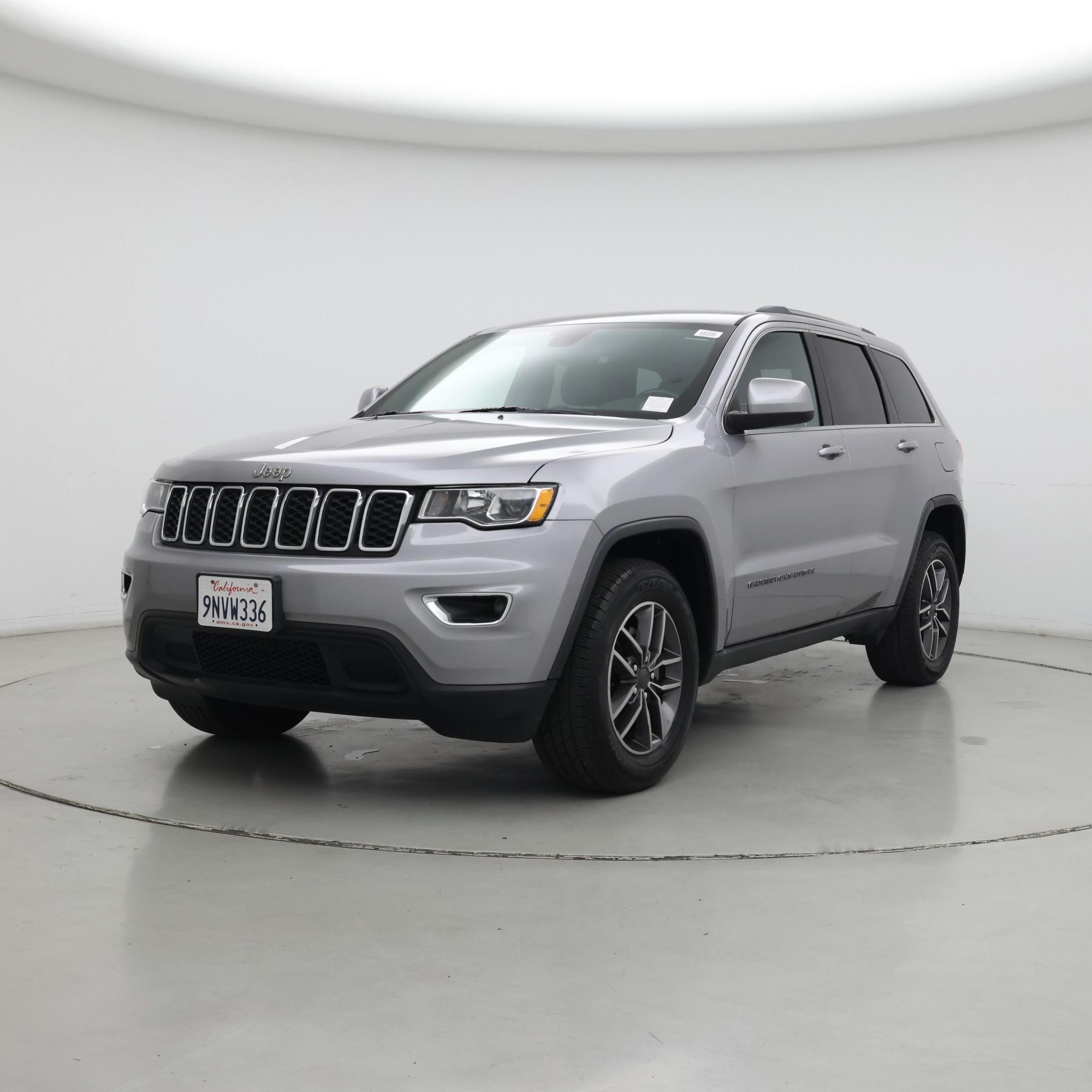 Thumbnail: 2019 Jeep Grand Cherokee - 4