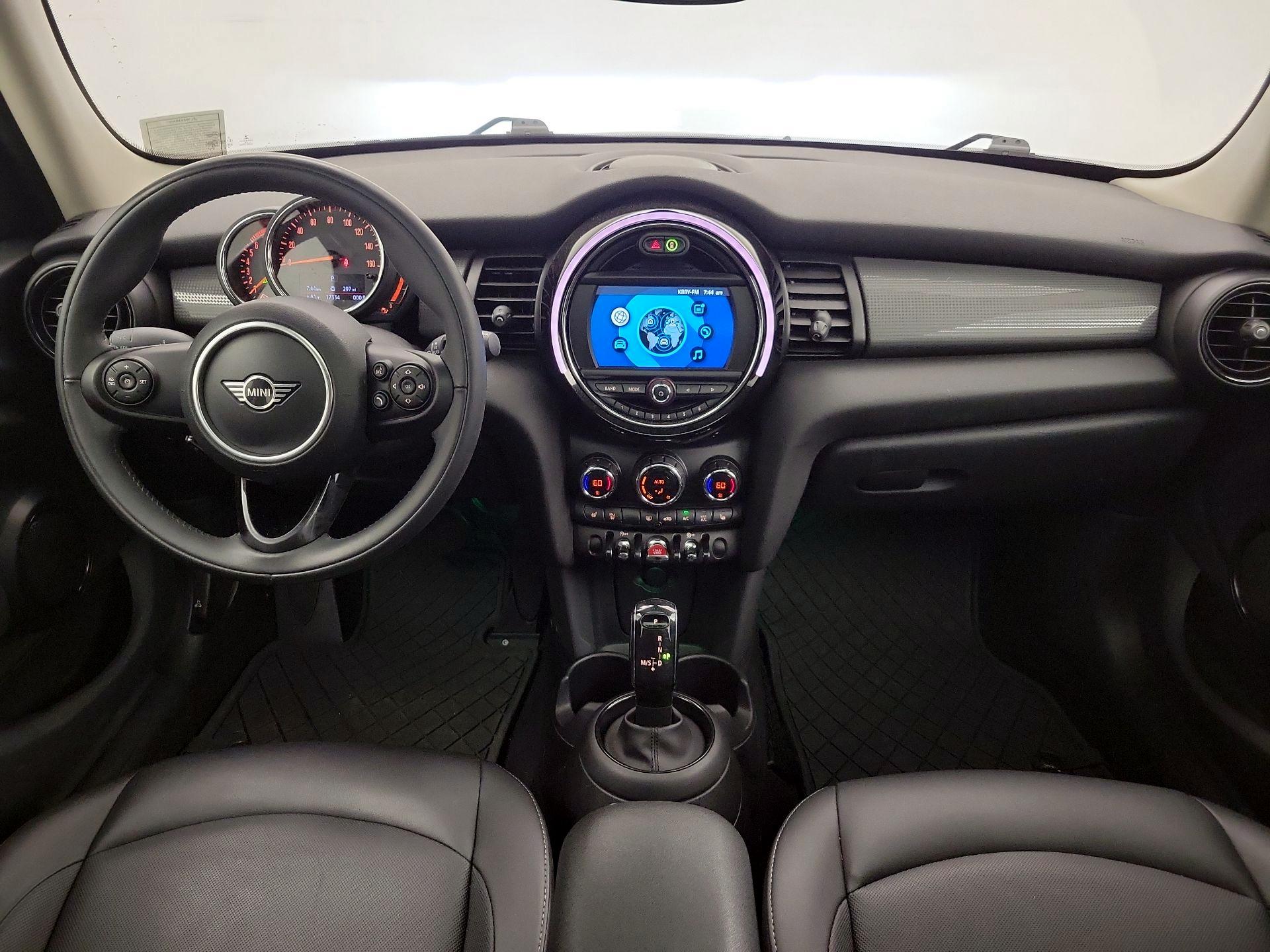 Thumbnail: 2020 MINI Cooper Hardtop - 9