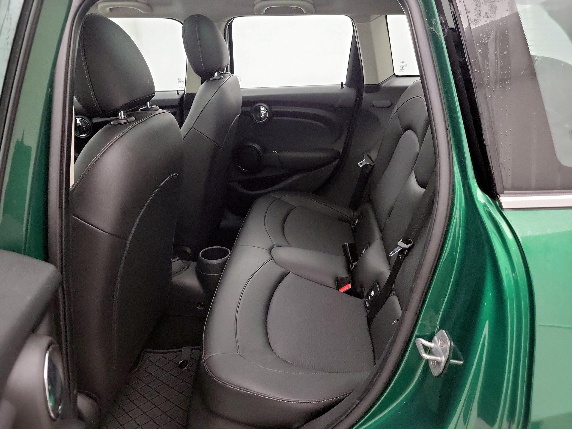 Thumbnail: 2020 MINI Cooper Hardtop - 20