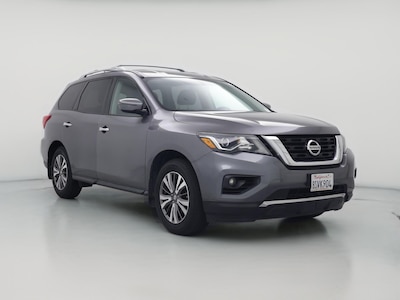 2017 Nissan Pathfinder SV