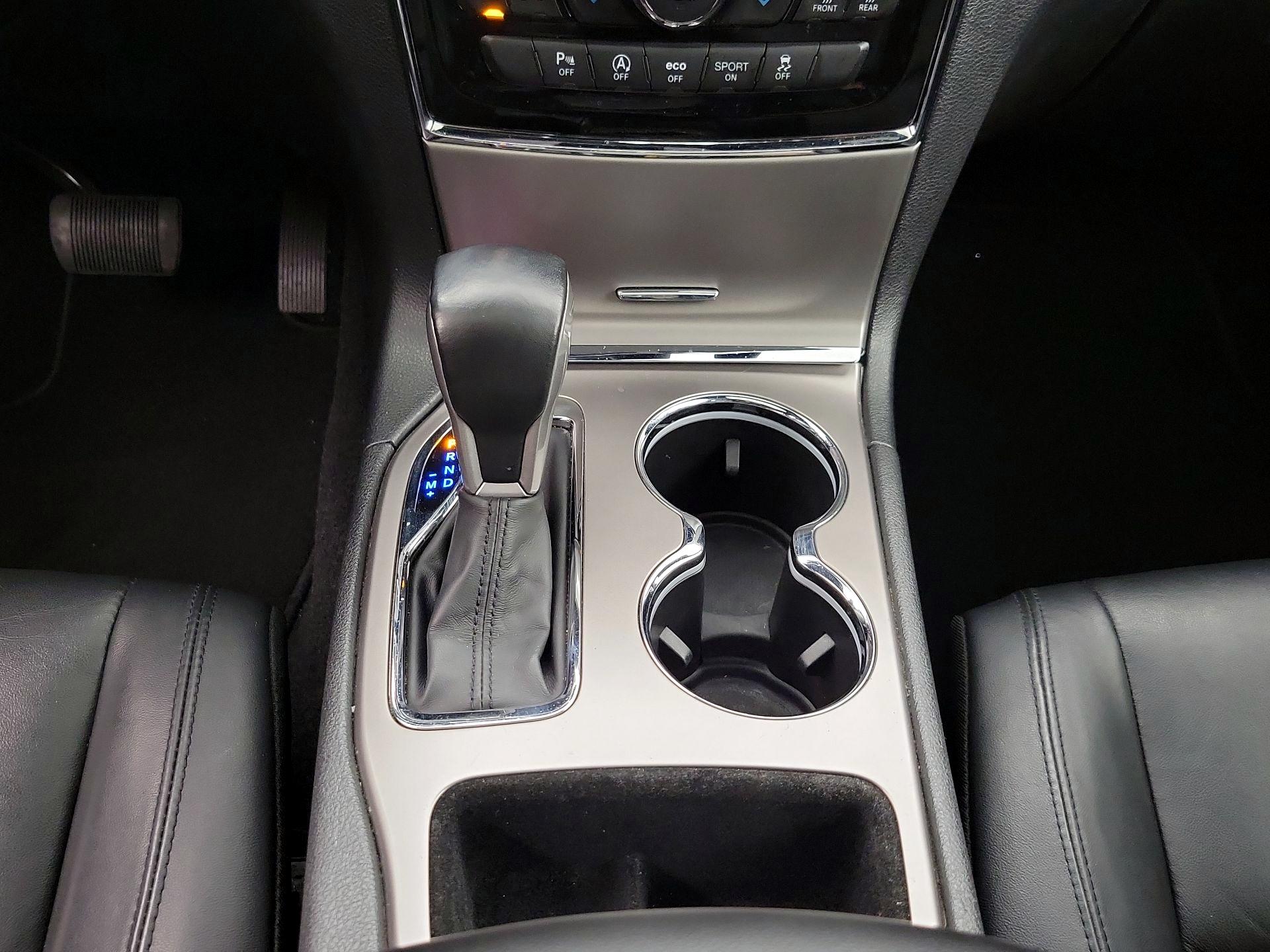 Thumbnail: 2021 Jeep Grand Cherokee - 18