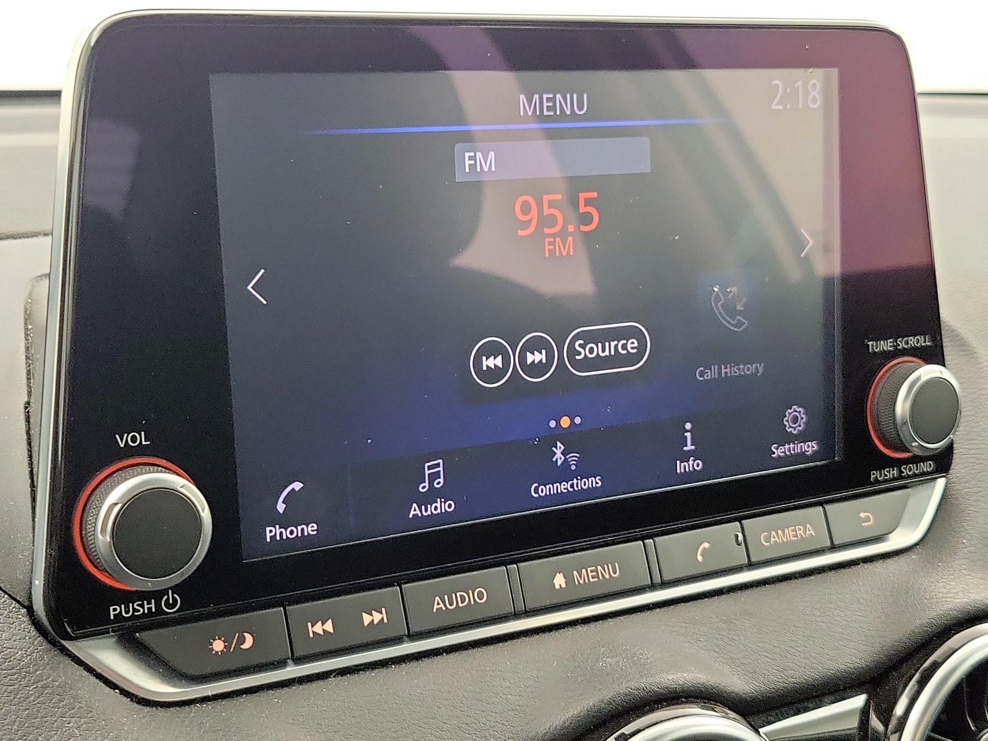 Thumbnail: 2020 Nissan Sentra - 15