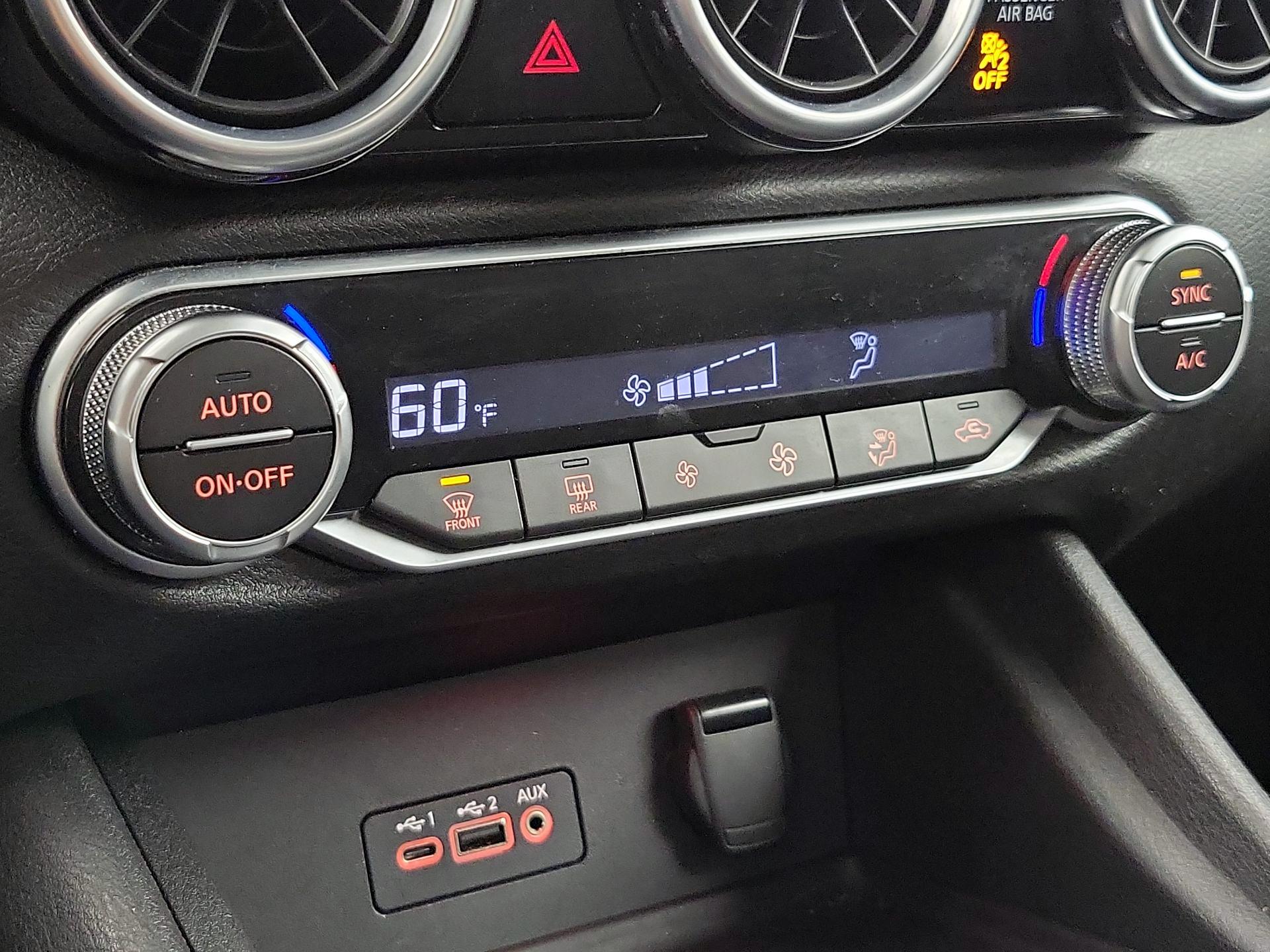 Thumbnail: 2020 Nissan Sentra - 16