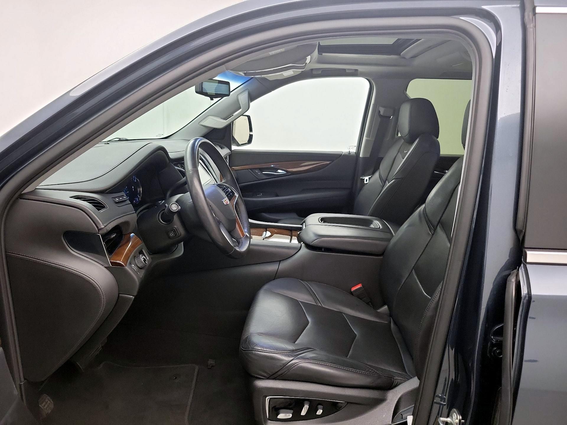 Thumbnail: 2020 Cadillac Escalade - 11