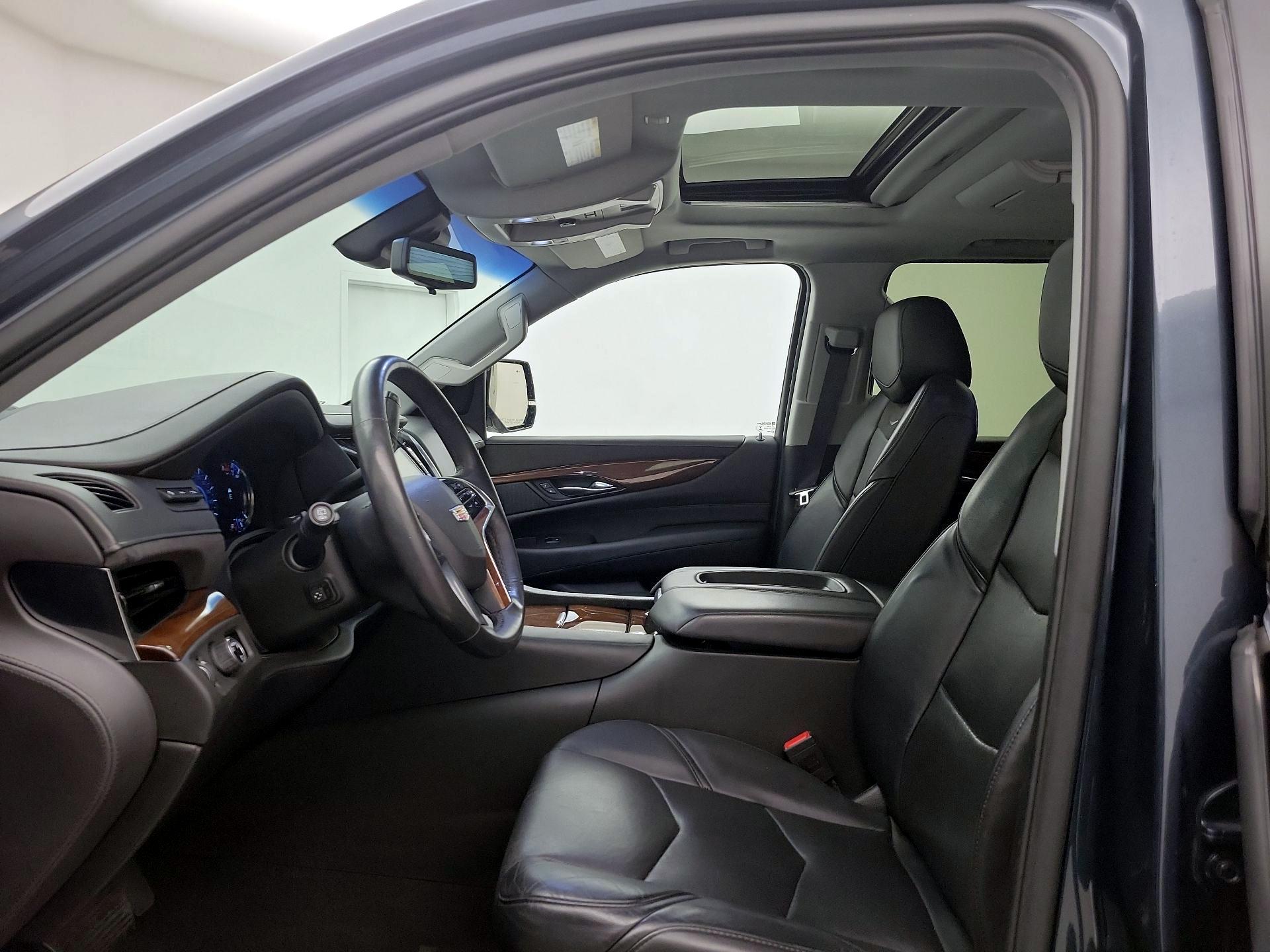 Thumbnail: 2020 Cadillac Escalade - 20