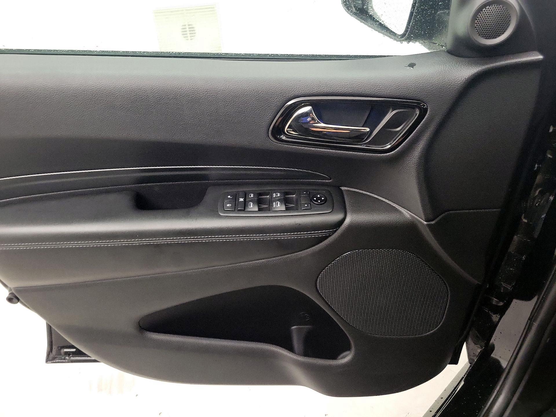 Thumbnail: 2021 Dodge Durango - 12