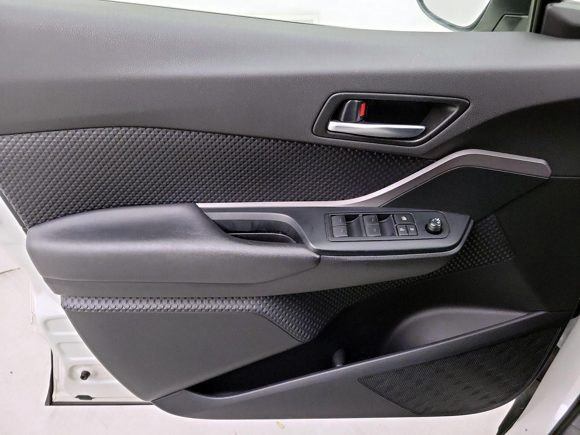 Thumbnail: 2020 Toyota C-HR - 12