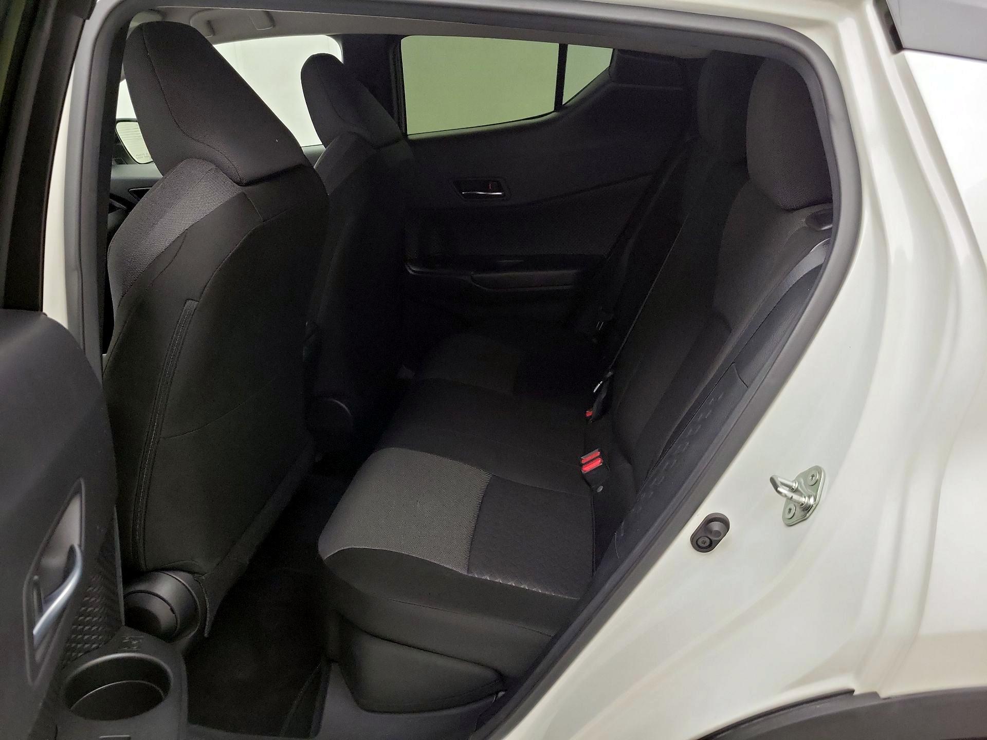 Thumbnail: 2020 Toyota C-HR - 19