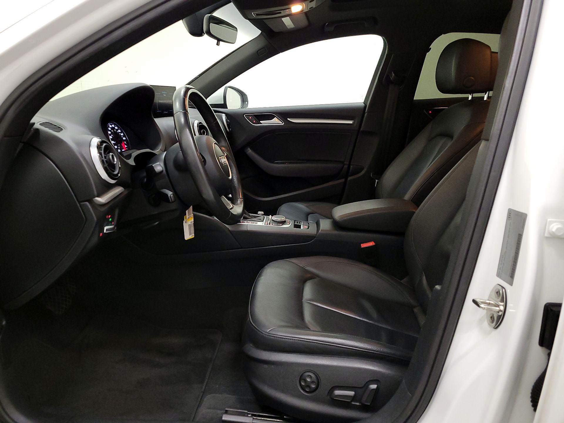 Thumbnail: 2016 Audi A3 - 11