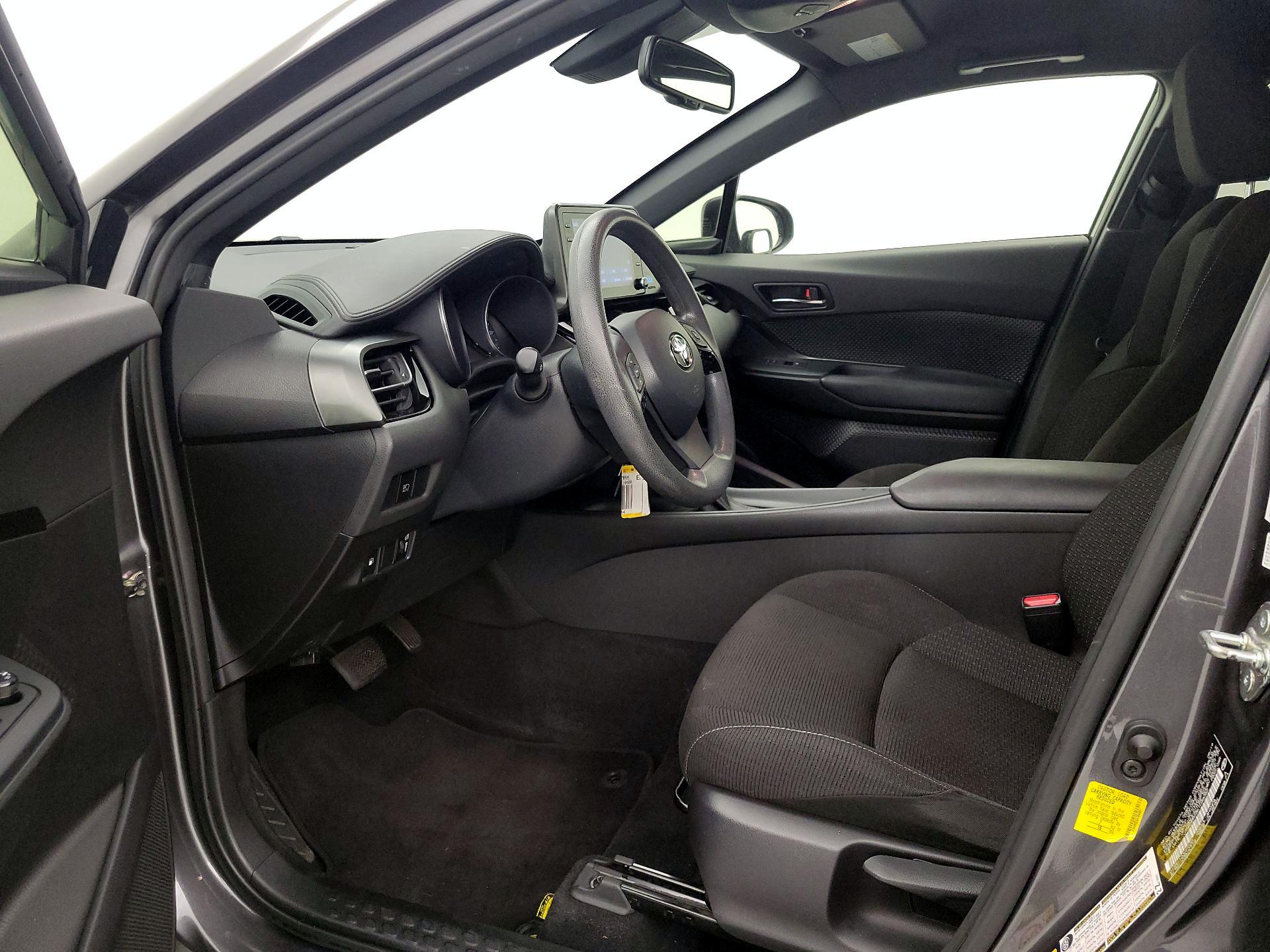 Thumbnail: 2019 Toyota C-HR - 11