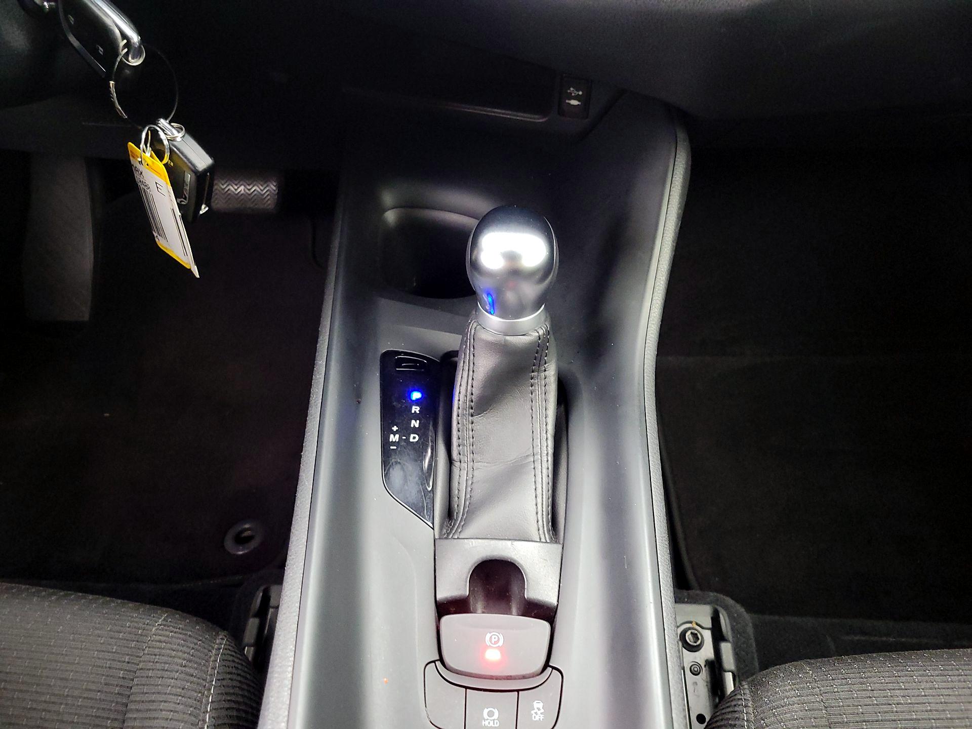 Thumbnail: 2019 Toyota C-HR - 17