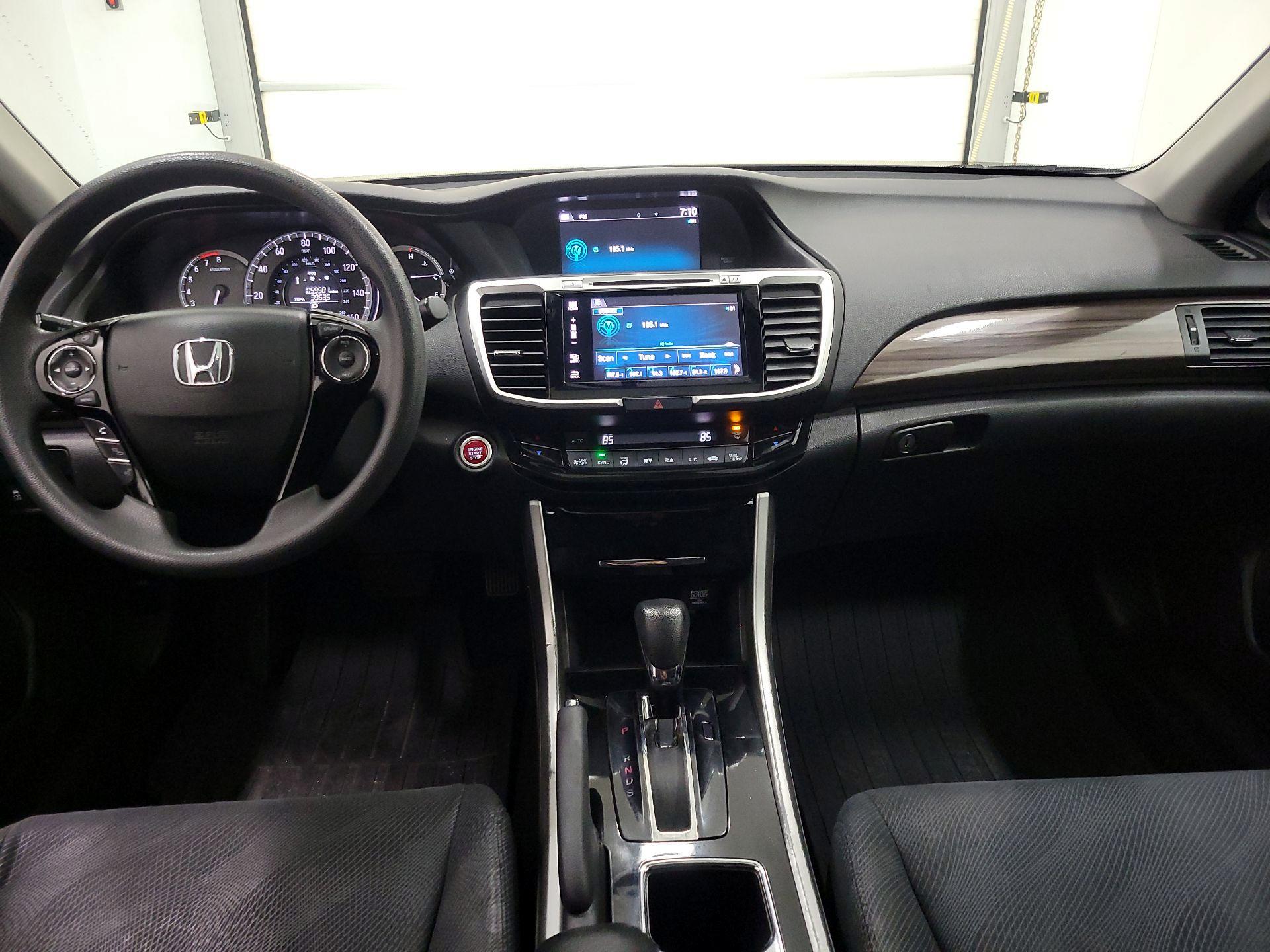 Thumbnail: 2017 Honda Accord - 9