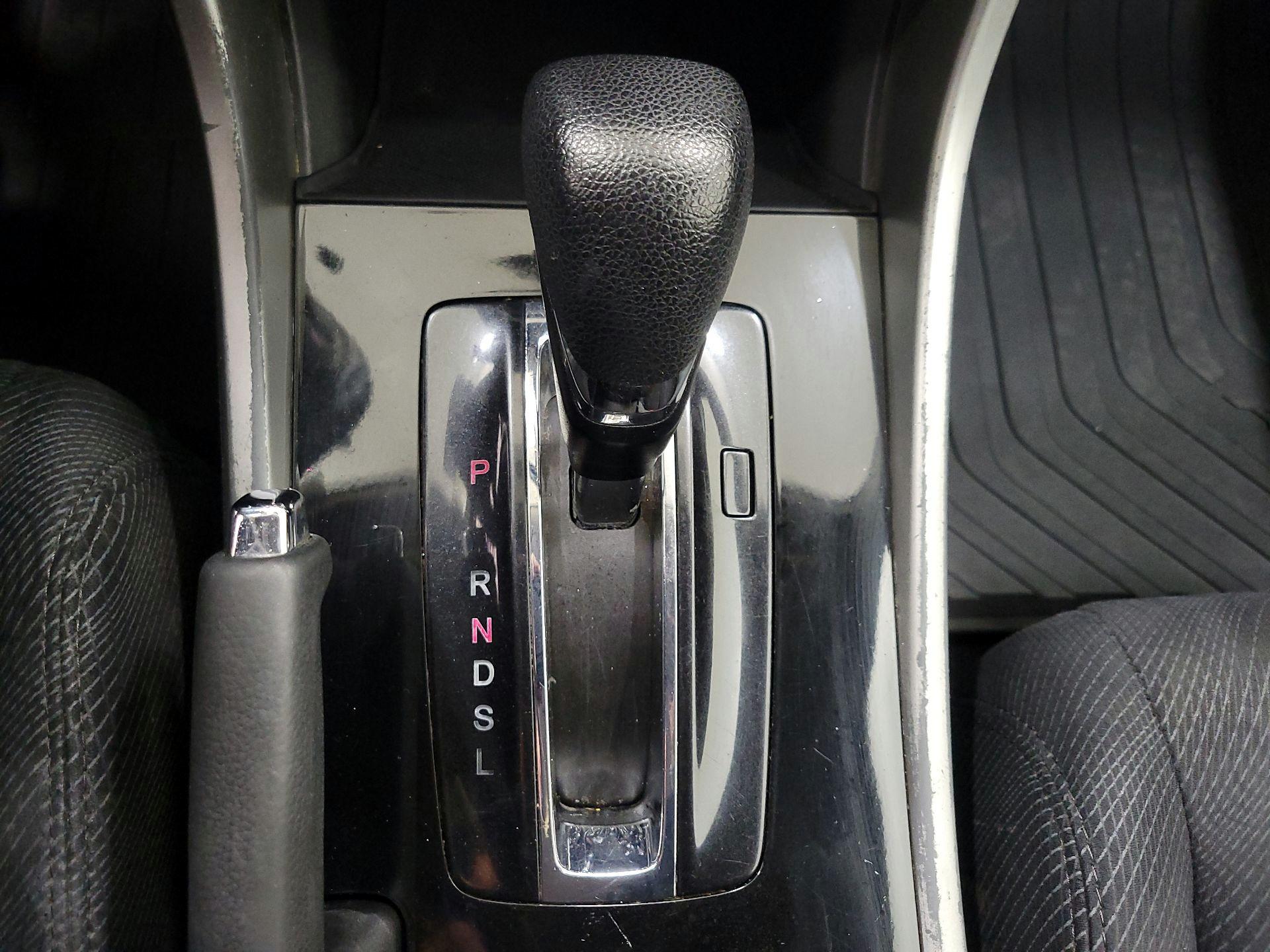 Thumbnail: 2017 Honda Accord - 17